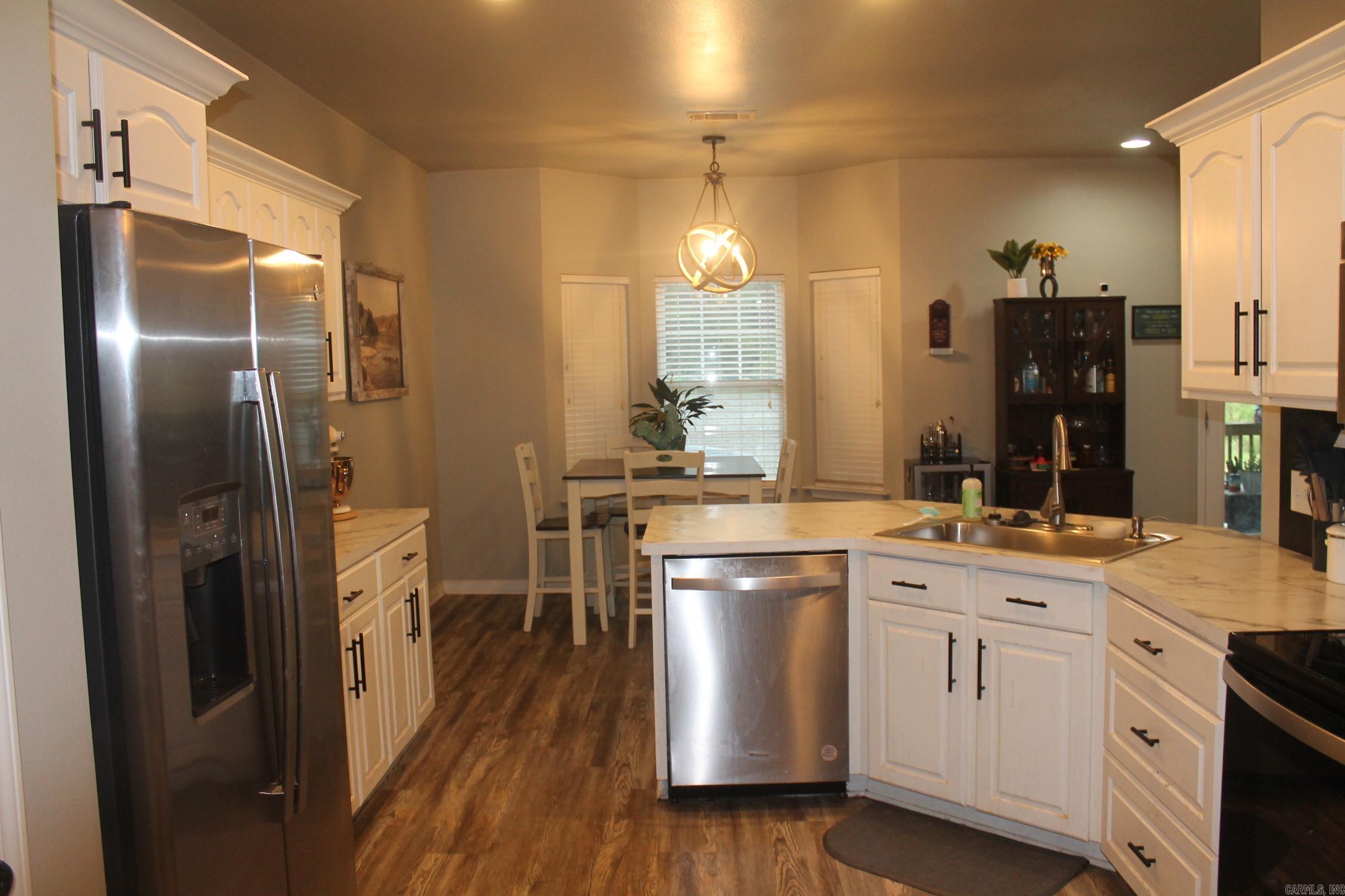 OLIVIA ESTATES - Residential