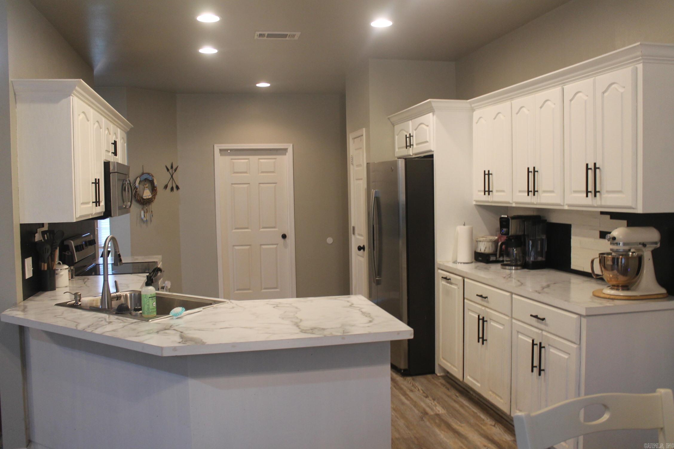 OLIVIA ESTATES - Residential