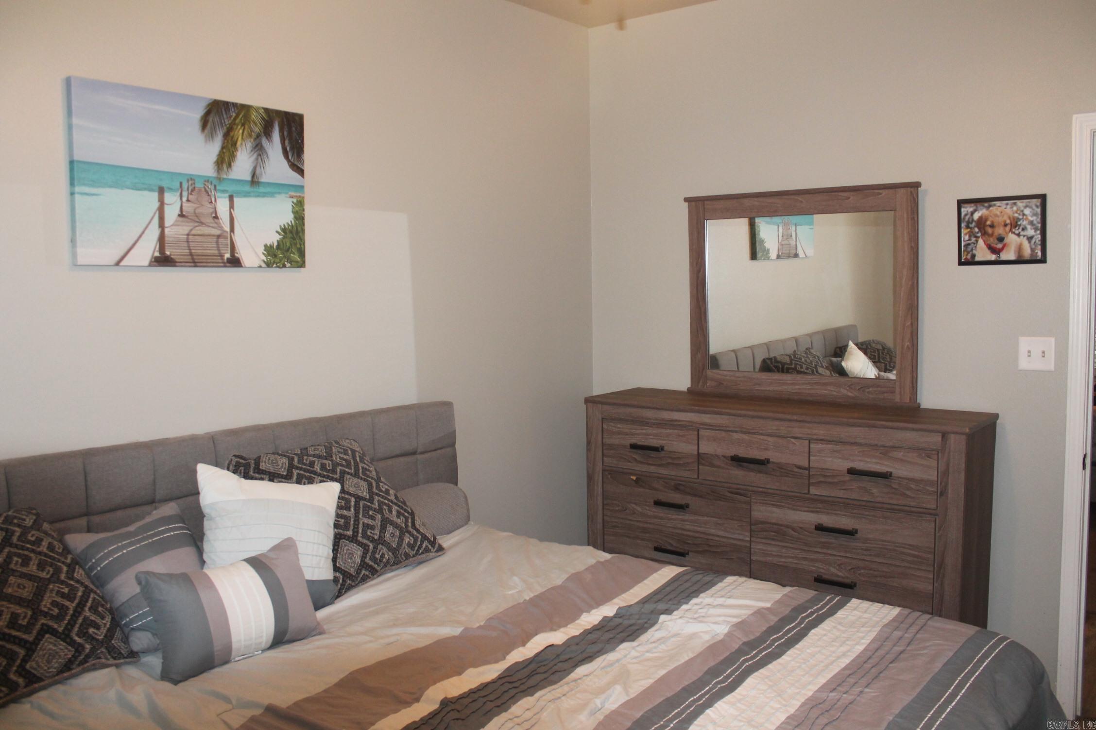 OLIVIA ESTATES - Residential