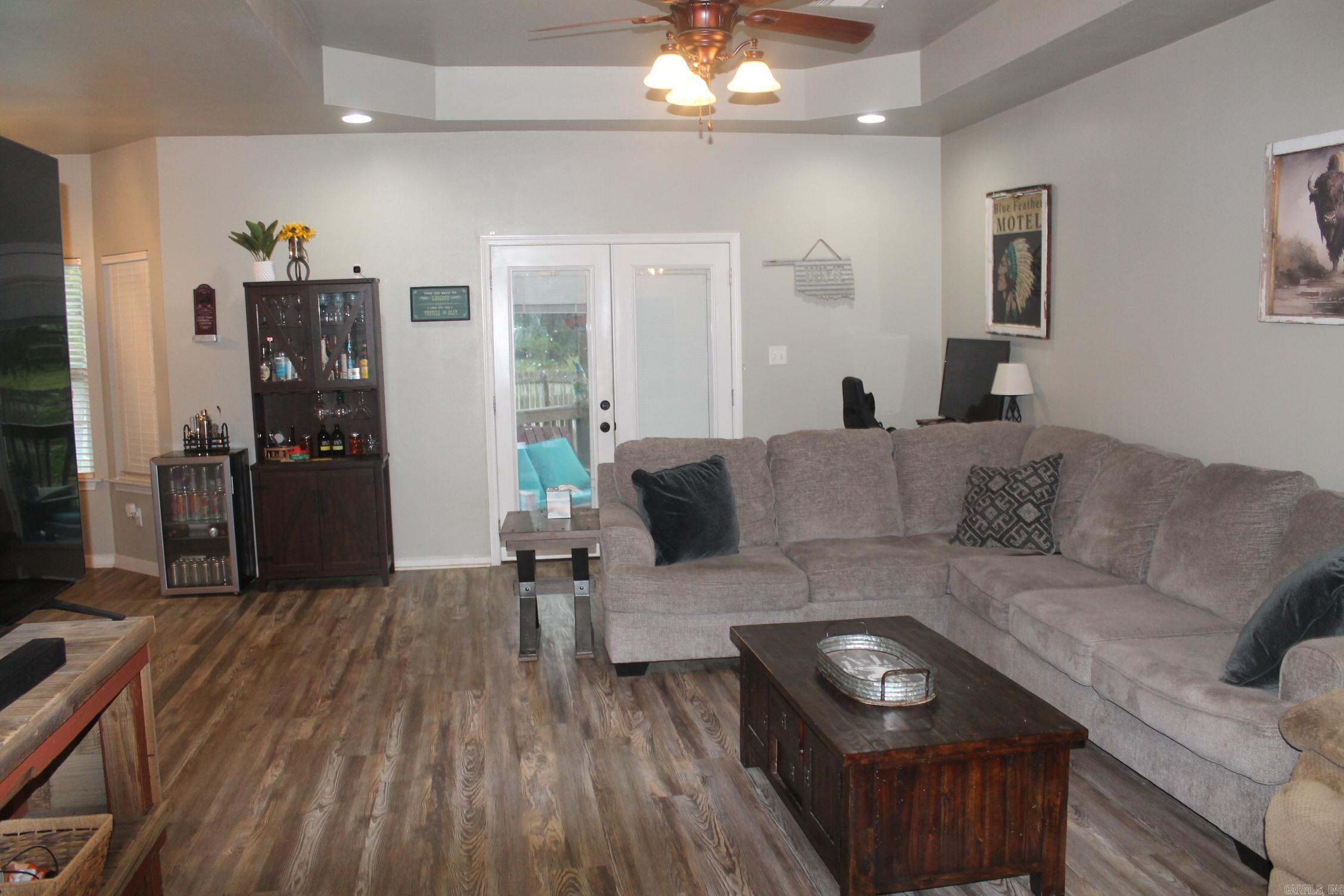 OLIVIA ESTATES - Residential