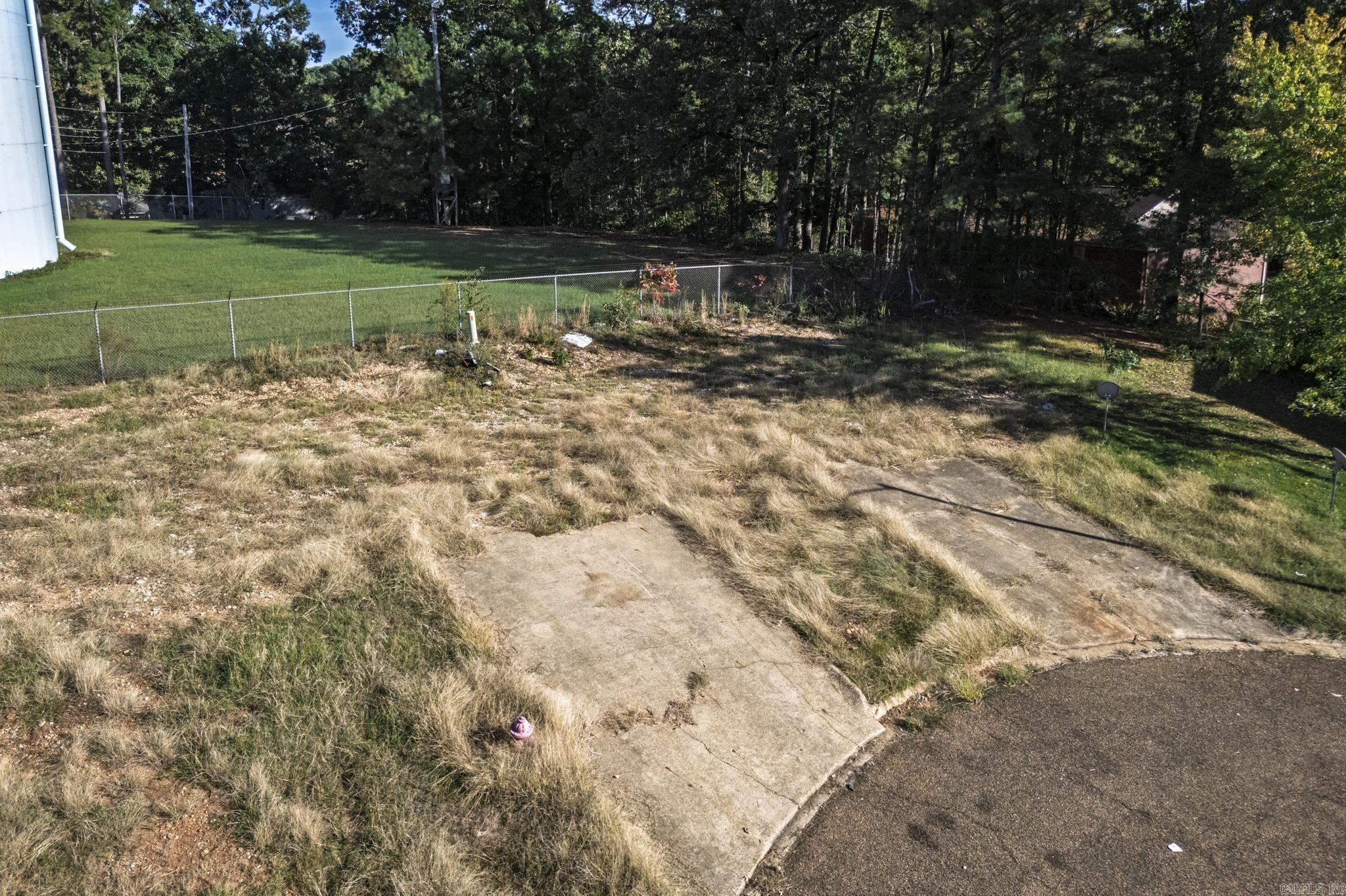 Pine Hills Park - Land