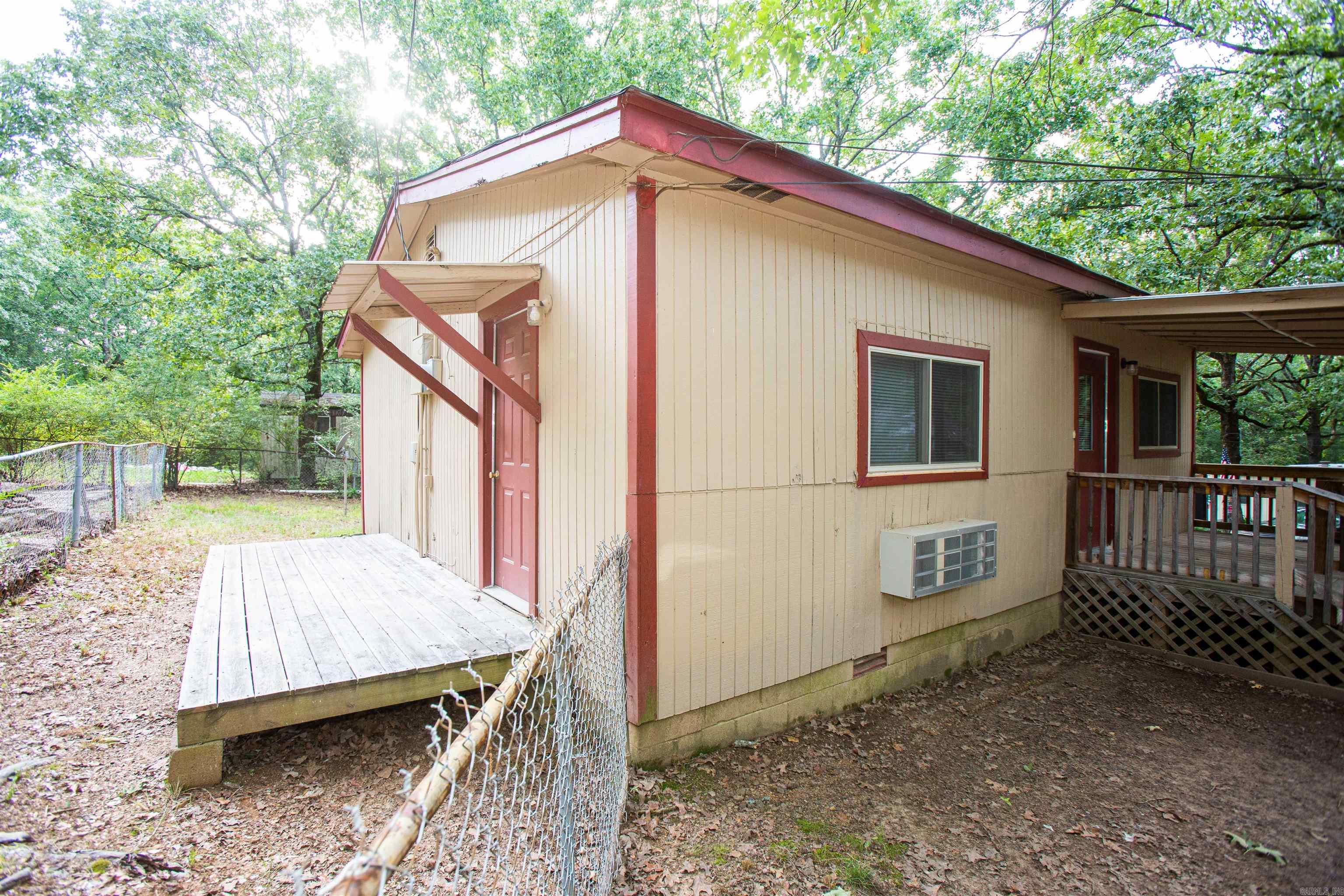 3N-11-28 - Residential Lease