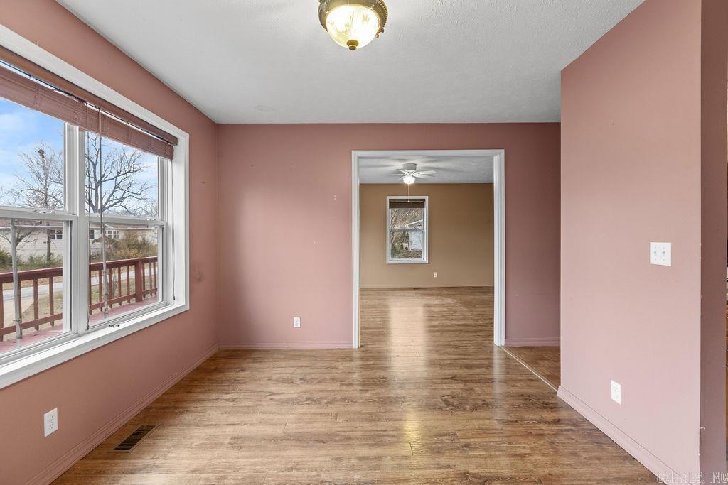 HOLIDAY ESTATES - Residential