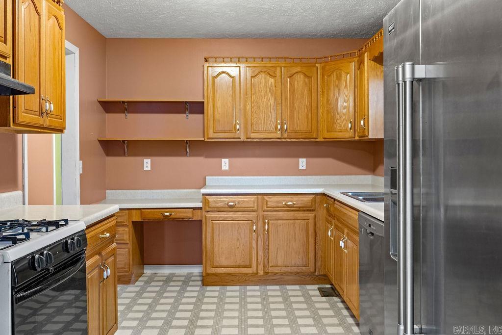 HOLIDAY ESTATES - Residential