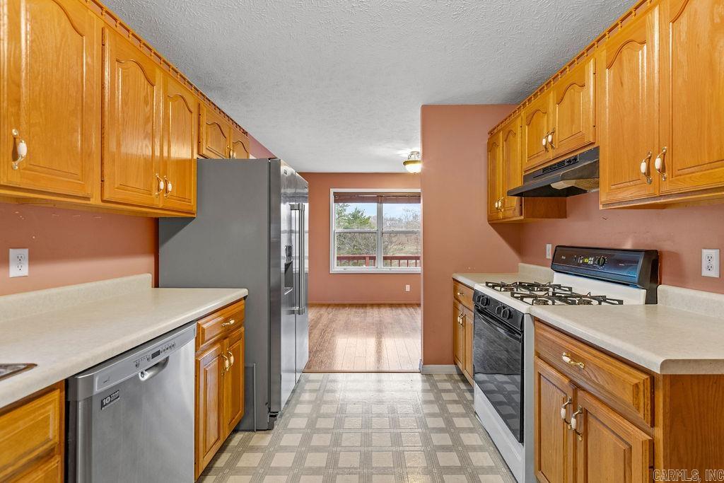 HOLIDAY ESTATES - Residential