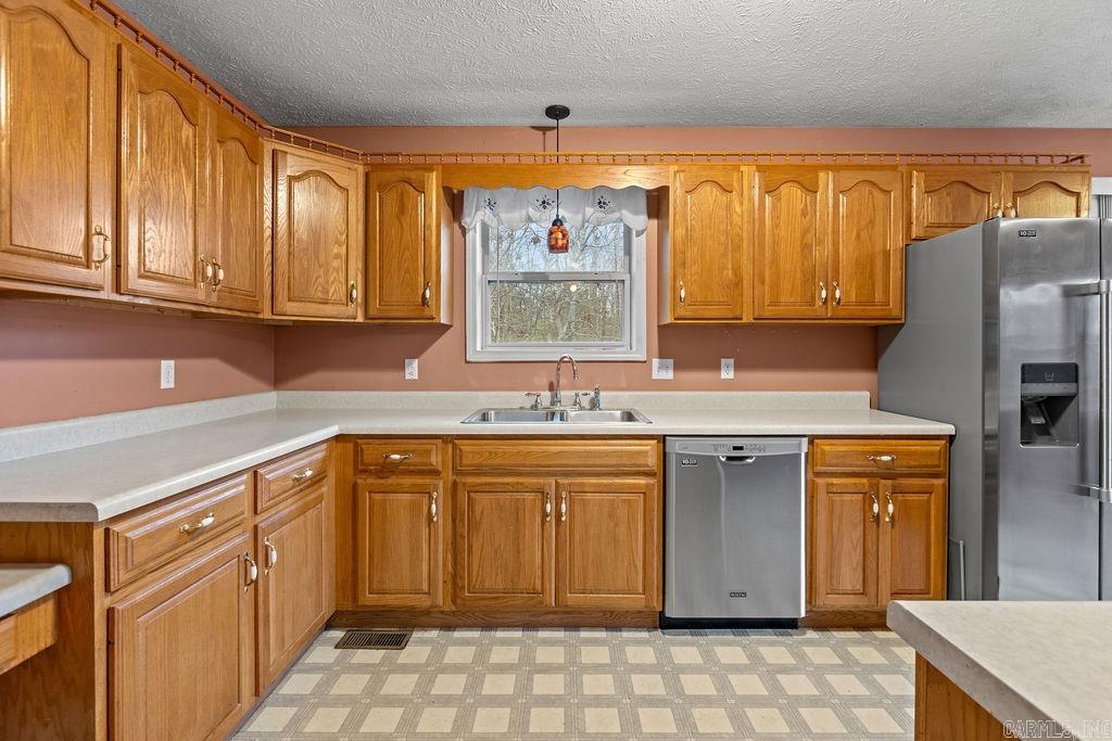 HOLIDAY ESTATES - Residential