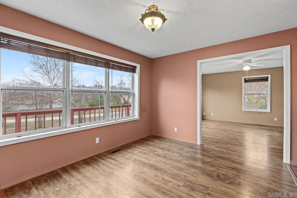 HOLIDAY ESTATES - Residential