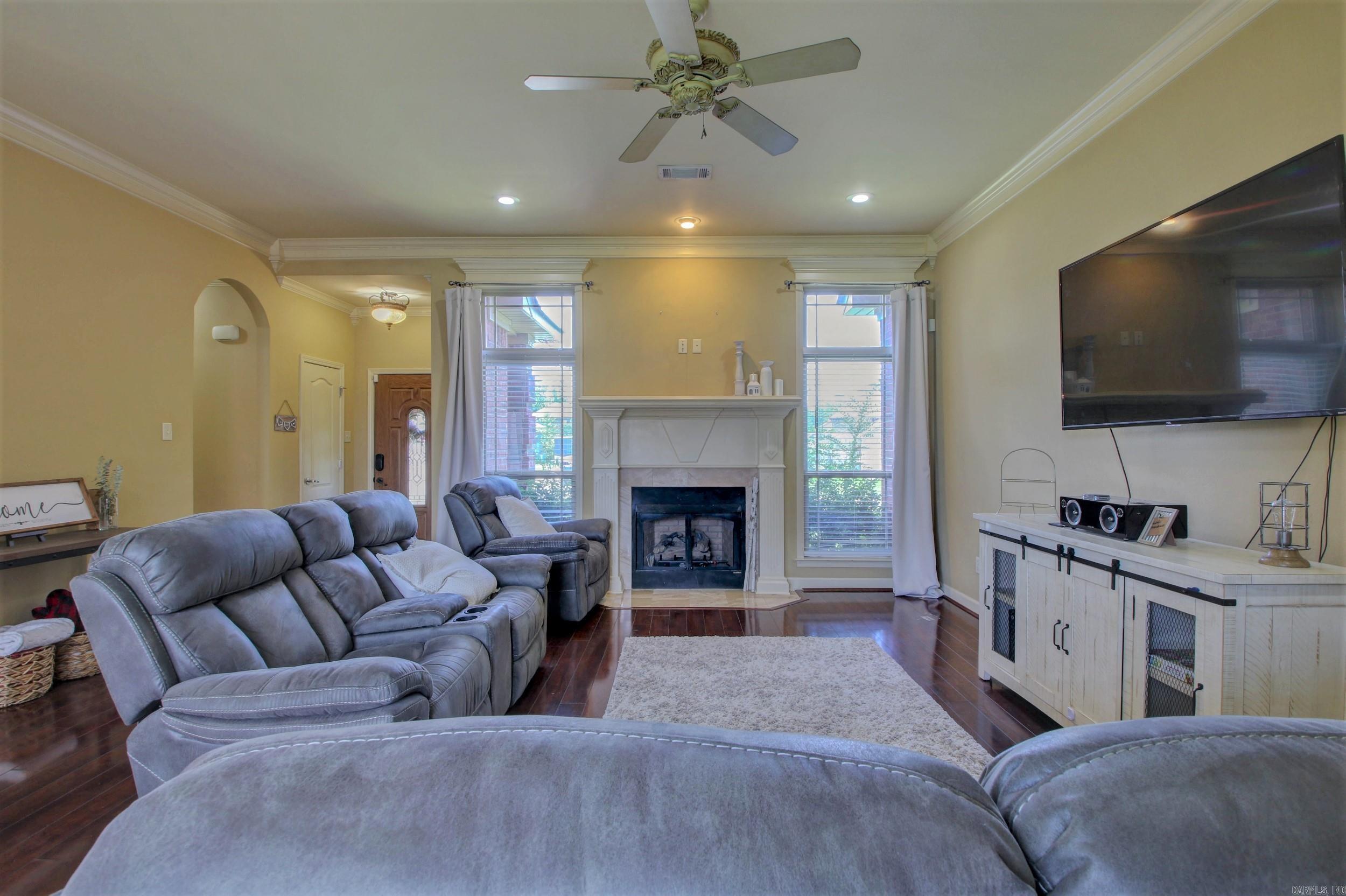 BASE MEADOWS ADDN - Residential