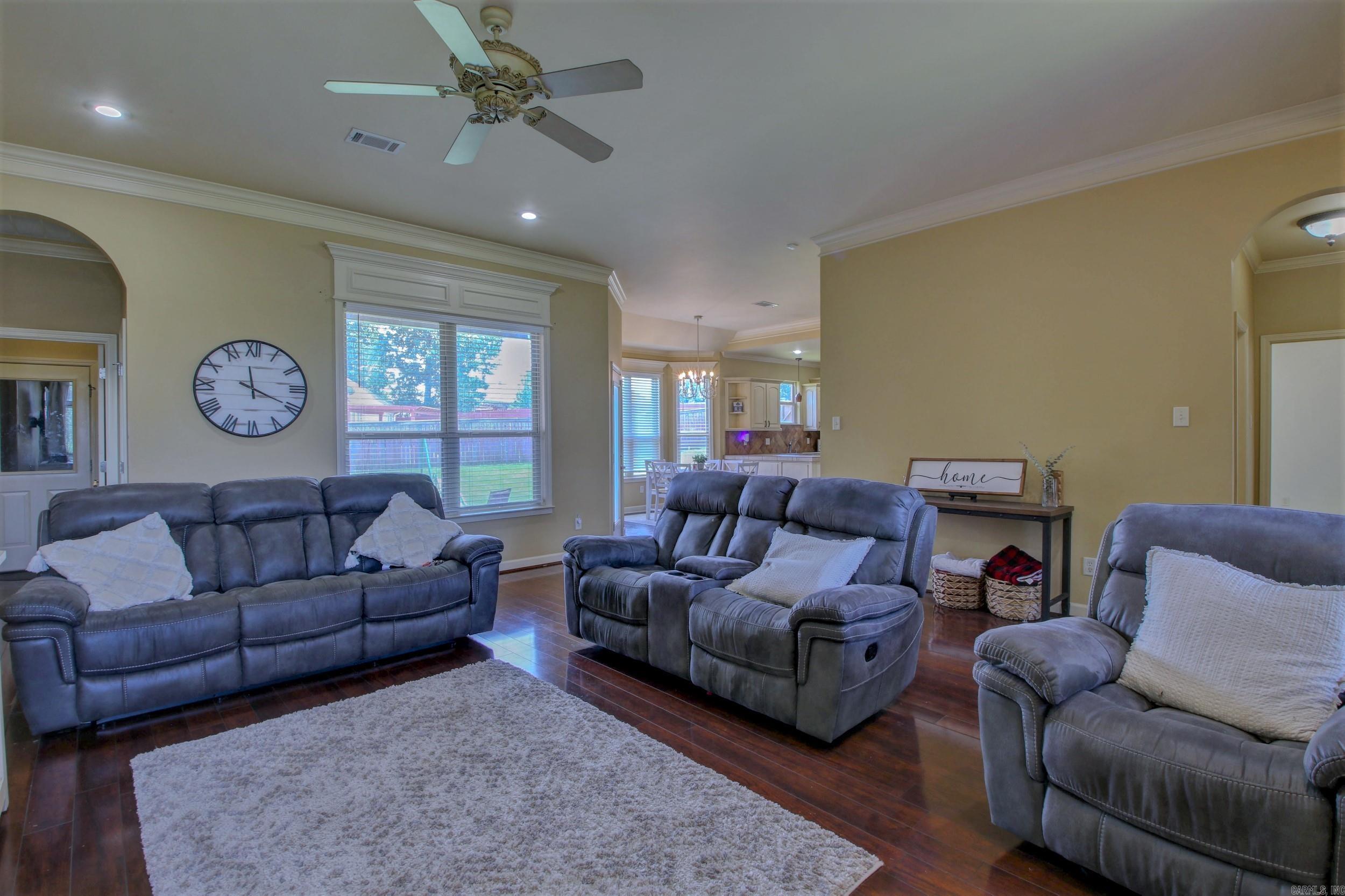 BASE MEADOWS ADDN - Residential