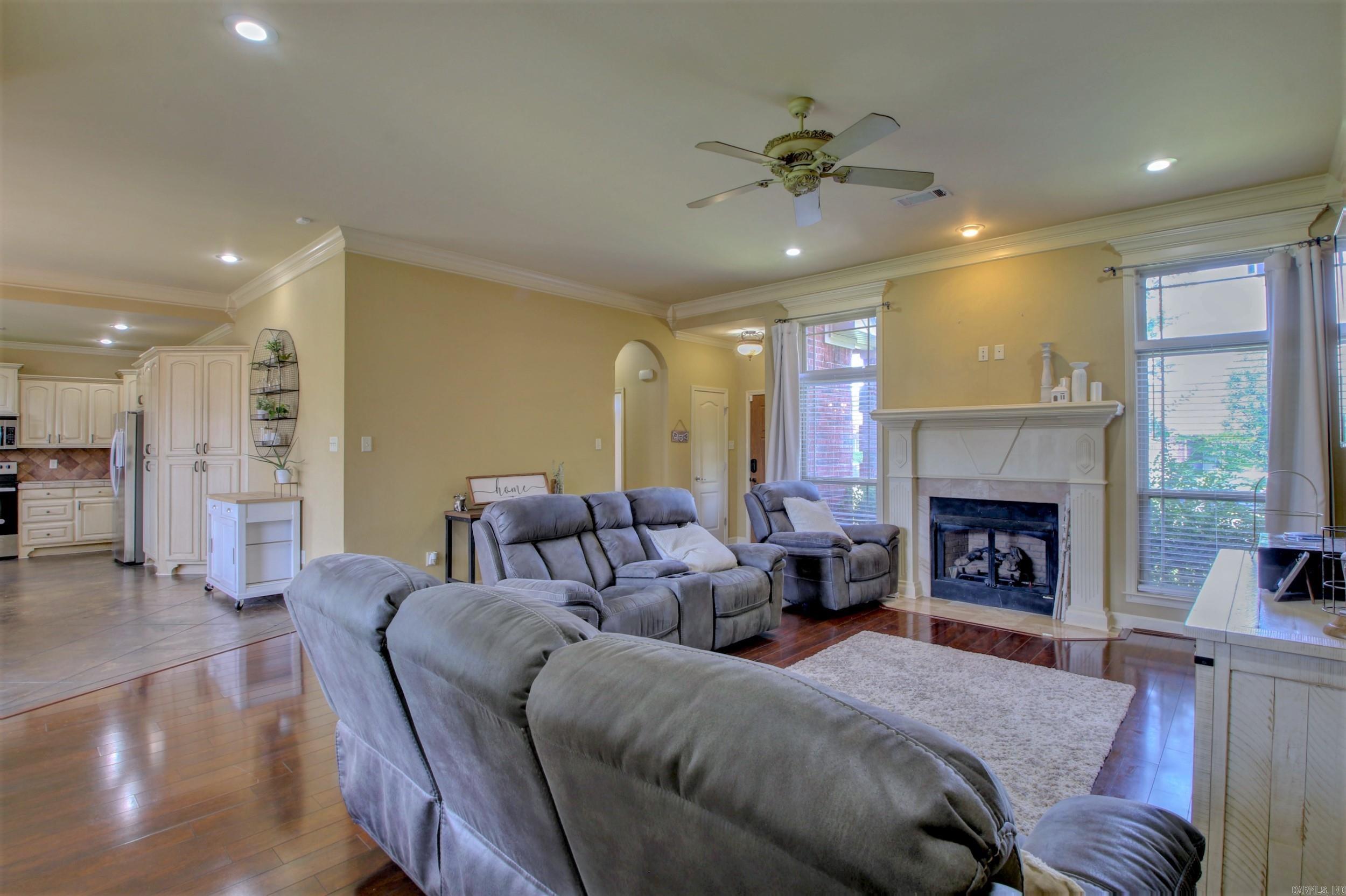 BASE MEADOWS ADDN - Residential