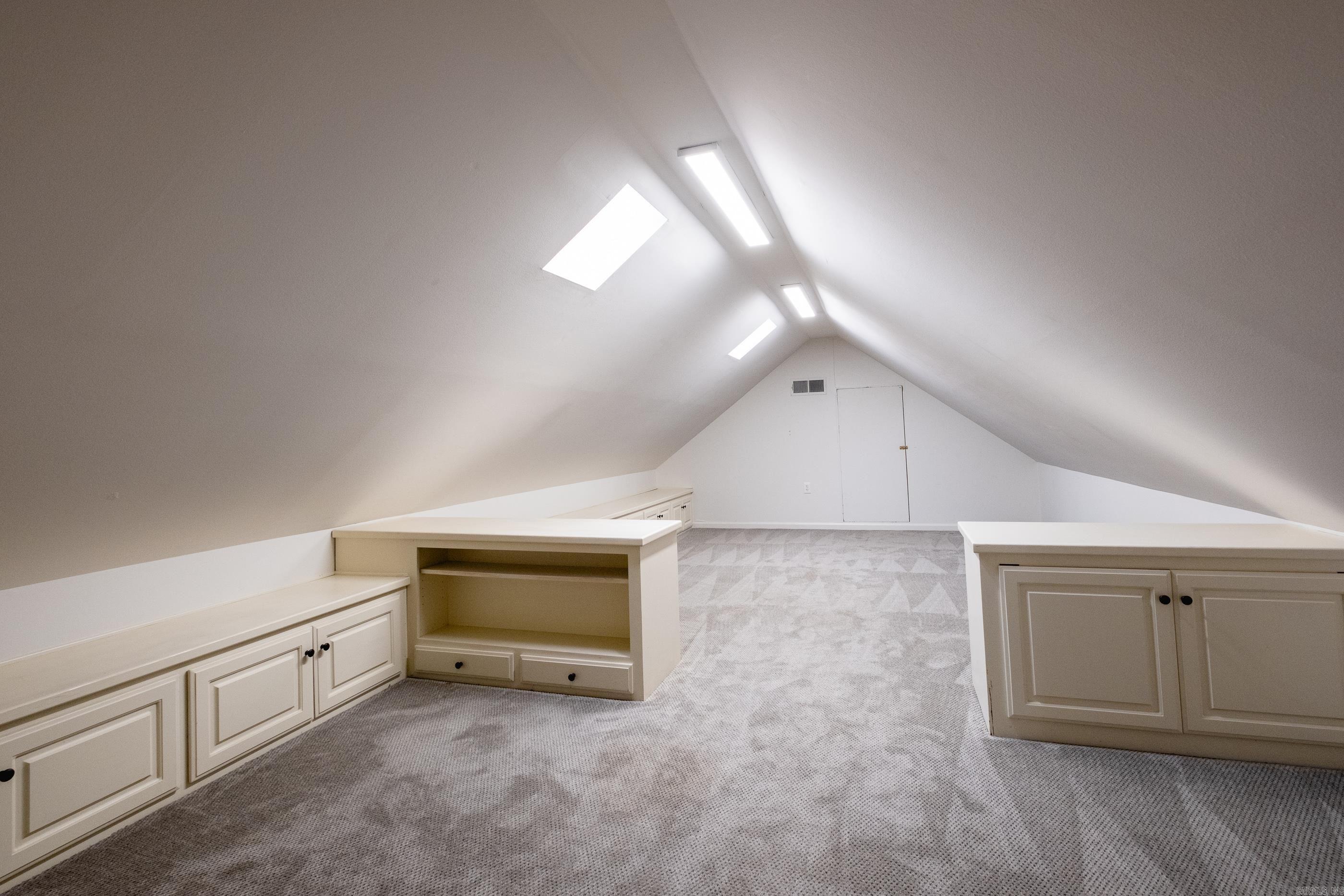 PLEASANT VALLEY - Residential