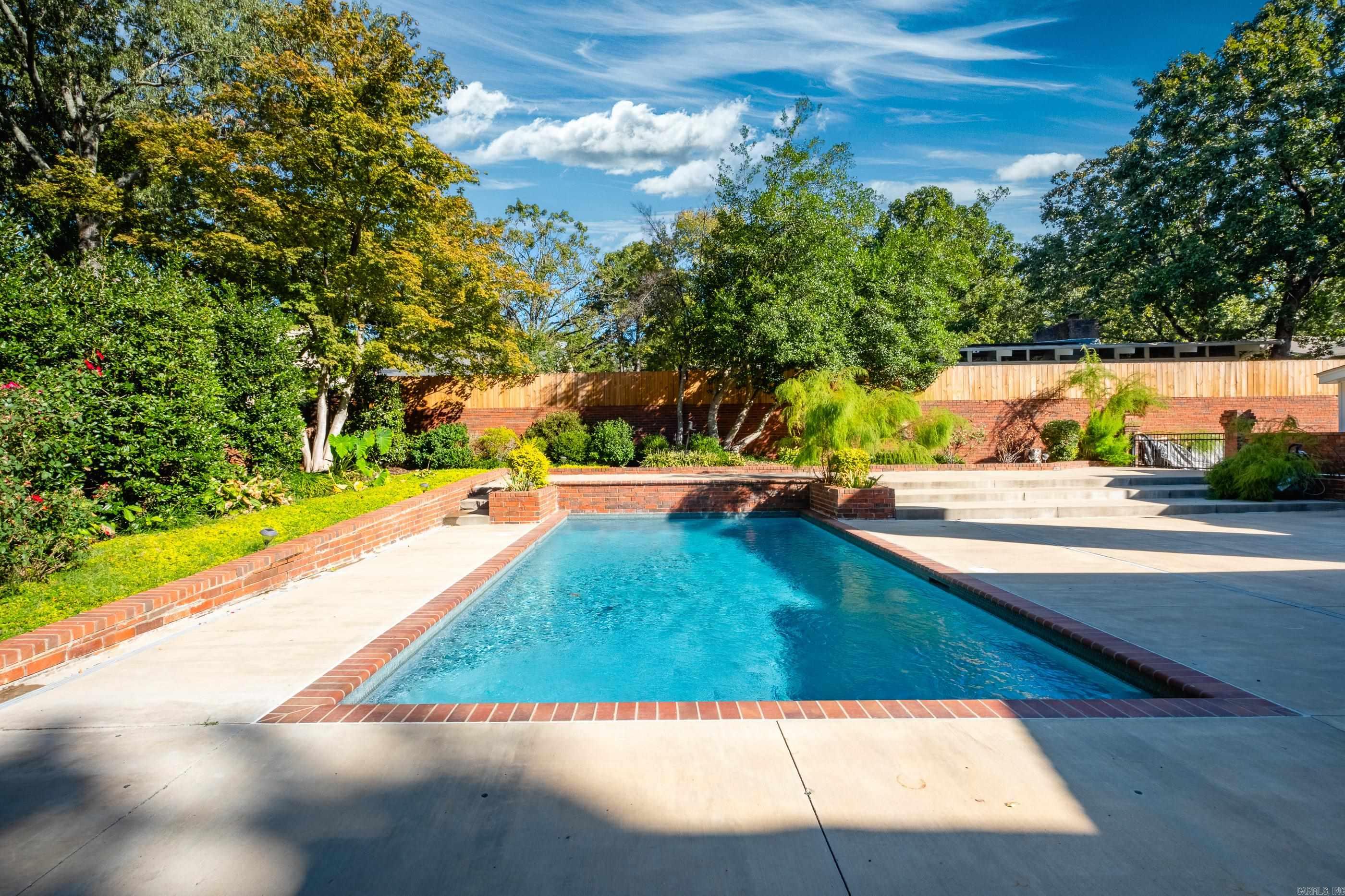 PLEASANT VALLEY - Residential