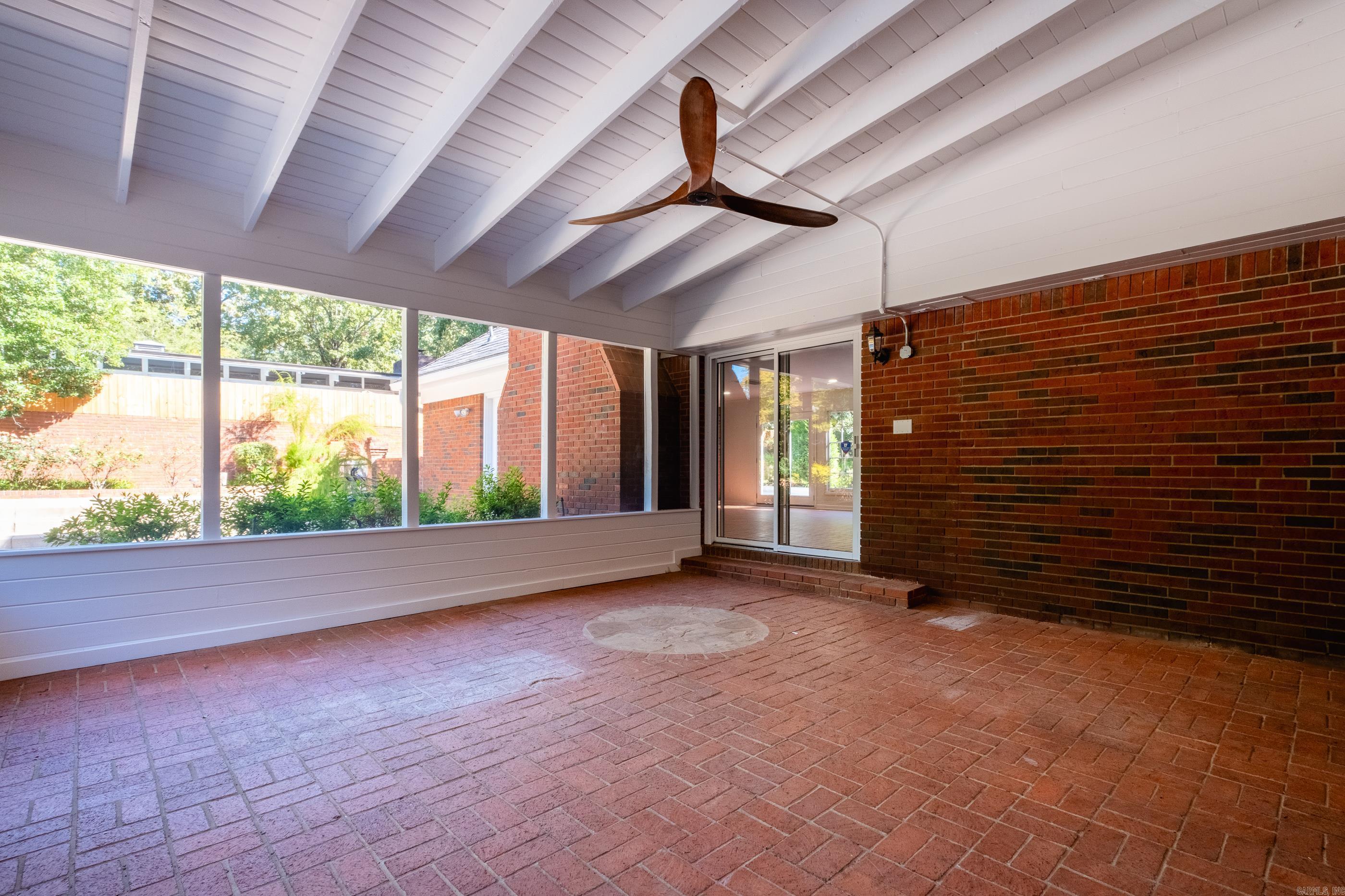 PLEASANT VALLEY - Residential