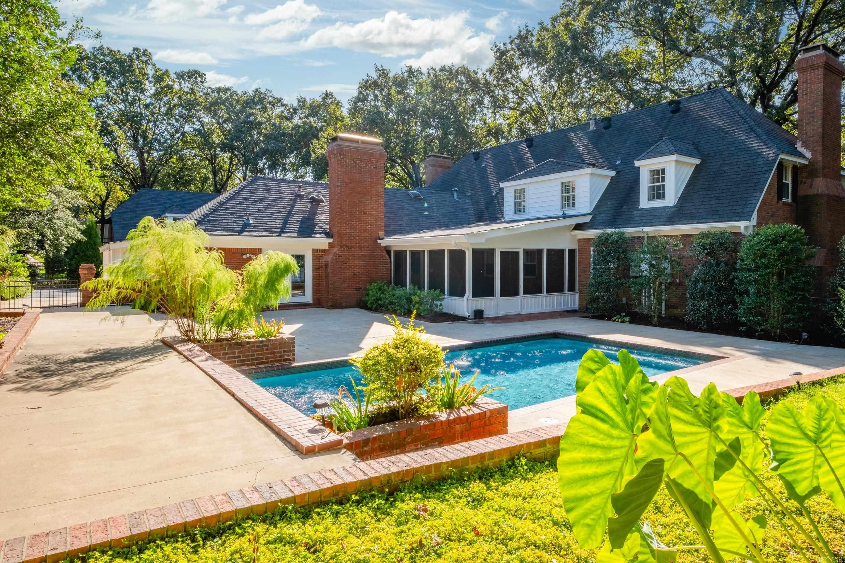 PLEASANT VALLEY - Residential