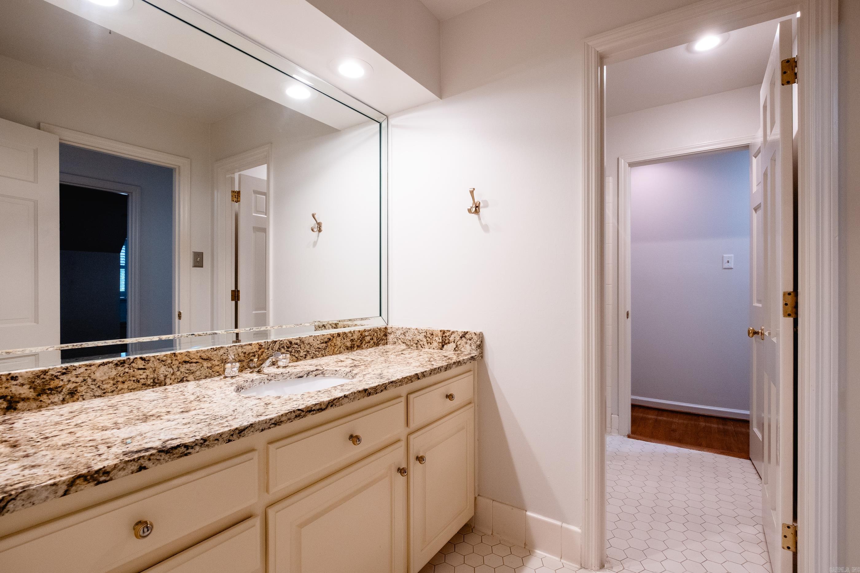 PLEASANT VALLEY - Residential