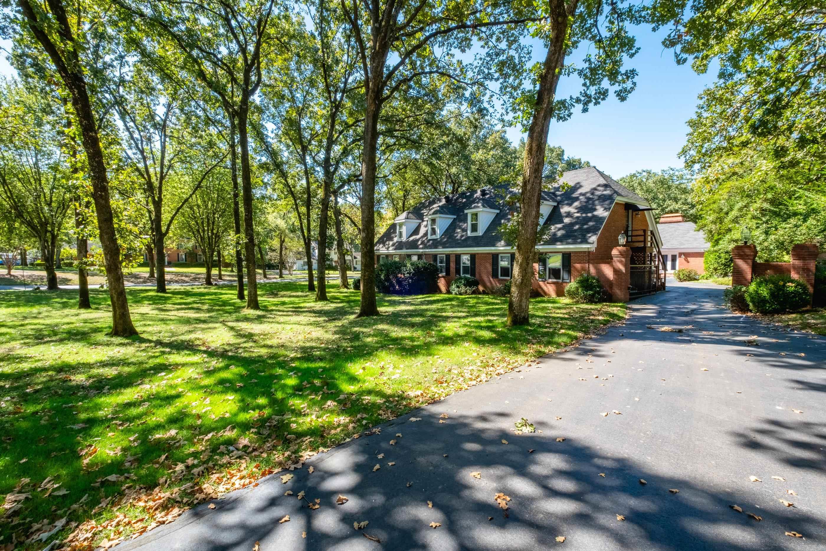 PLEASANT VALLEY - Residential