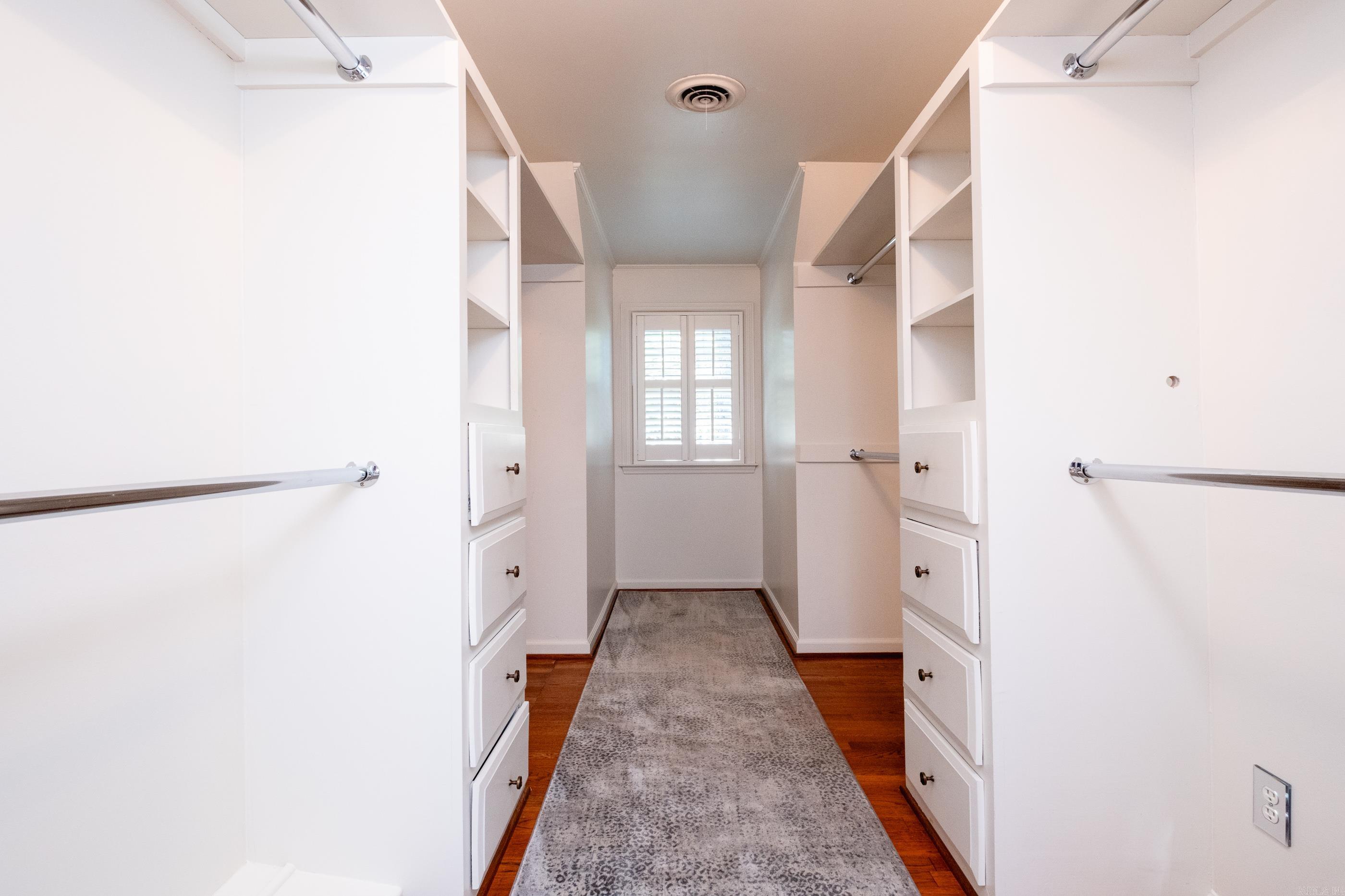 PLEASANT VALLEY - Residential