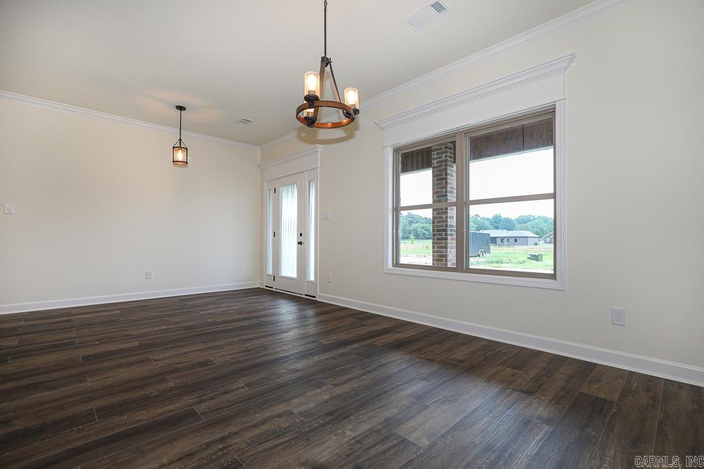 OLDE SALEM TOWNSHIP - Residential