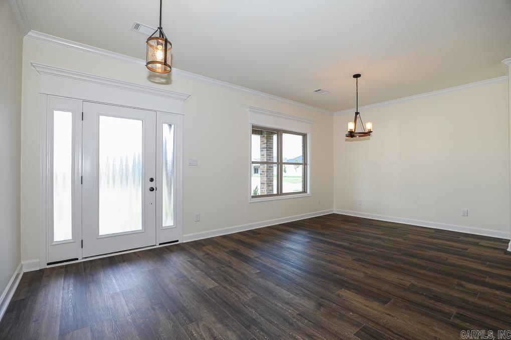 OLDE SALEM TOWNSHIP - Residential