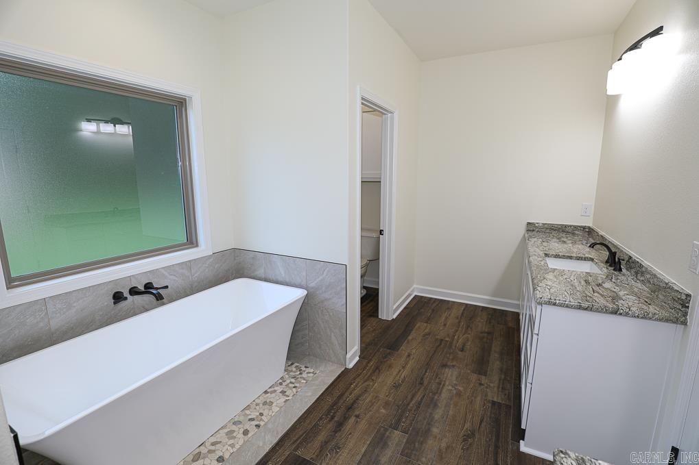 OLDE SALEM TOWNSHIP - Residential