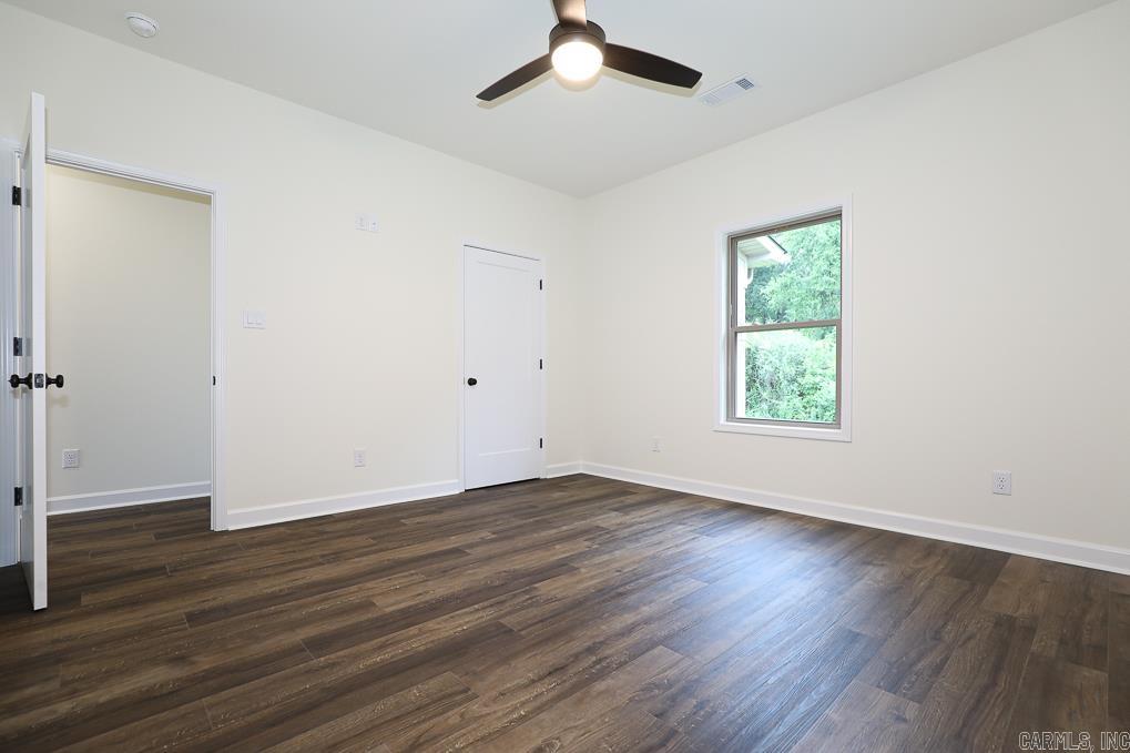 OLDE SALEM TOWNSHIP - Residential