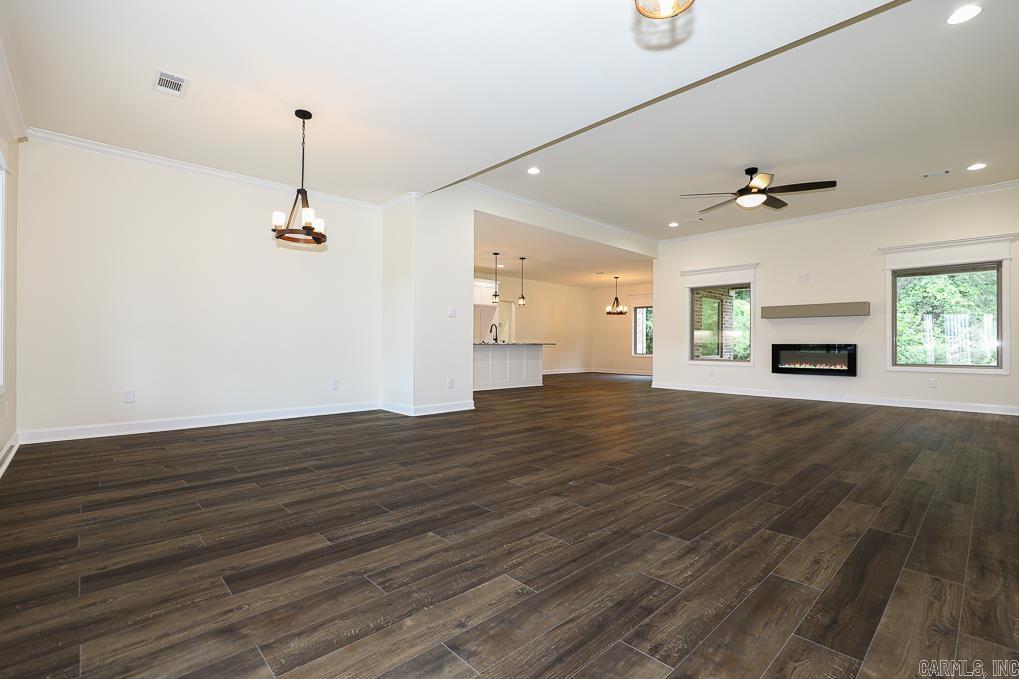 OLDE SALEM TOWNSHIP - Residential