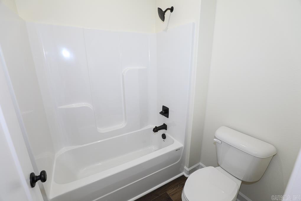 OLDE SALEM TOWNSHIP - Residential