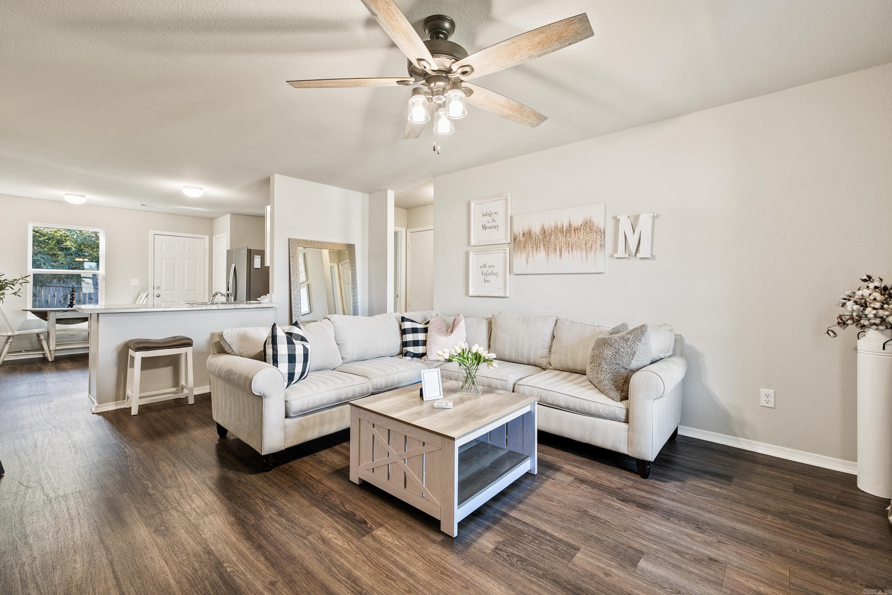 HILLDALE CROSSING - Residential