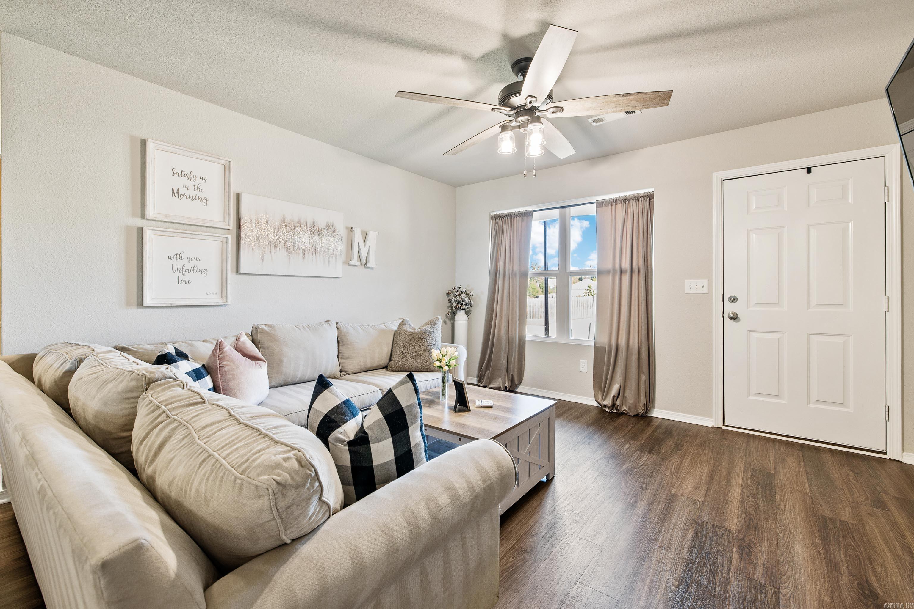 HILLDALE CROSSING - Residential