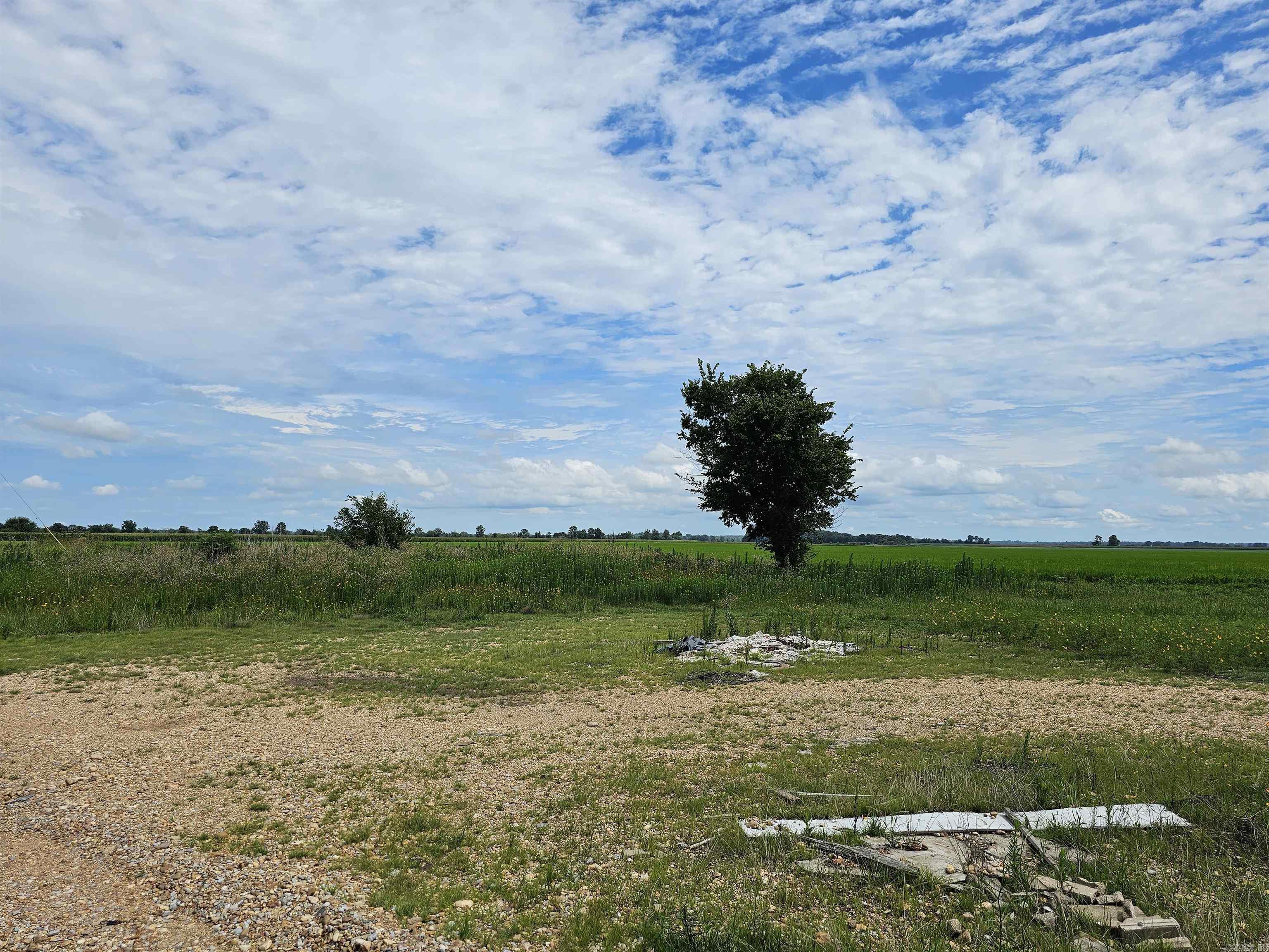 Metes & Bounds - Land