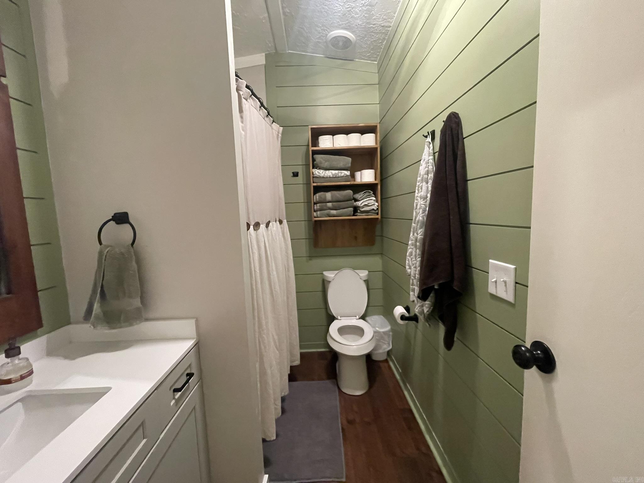 FAWNDALE - Residential