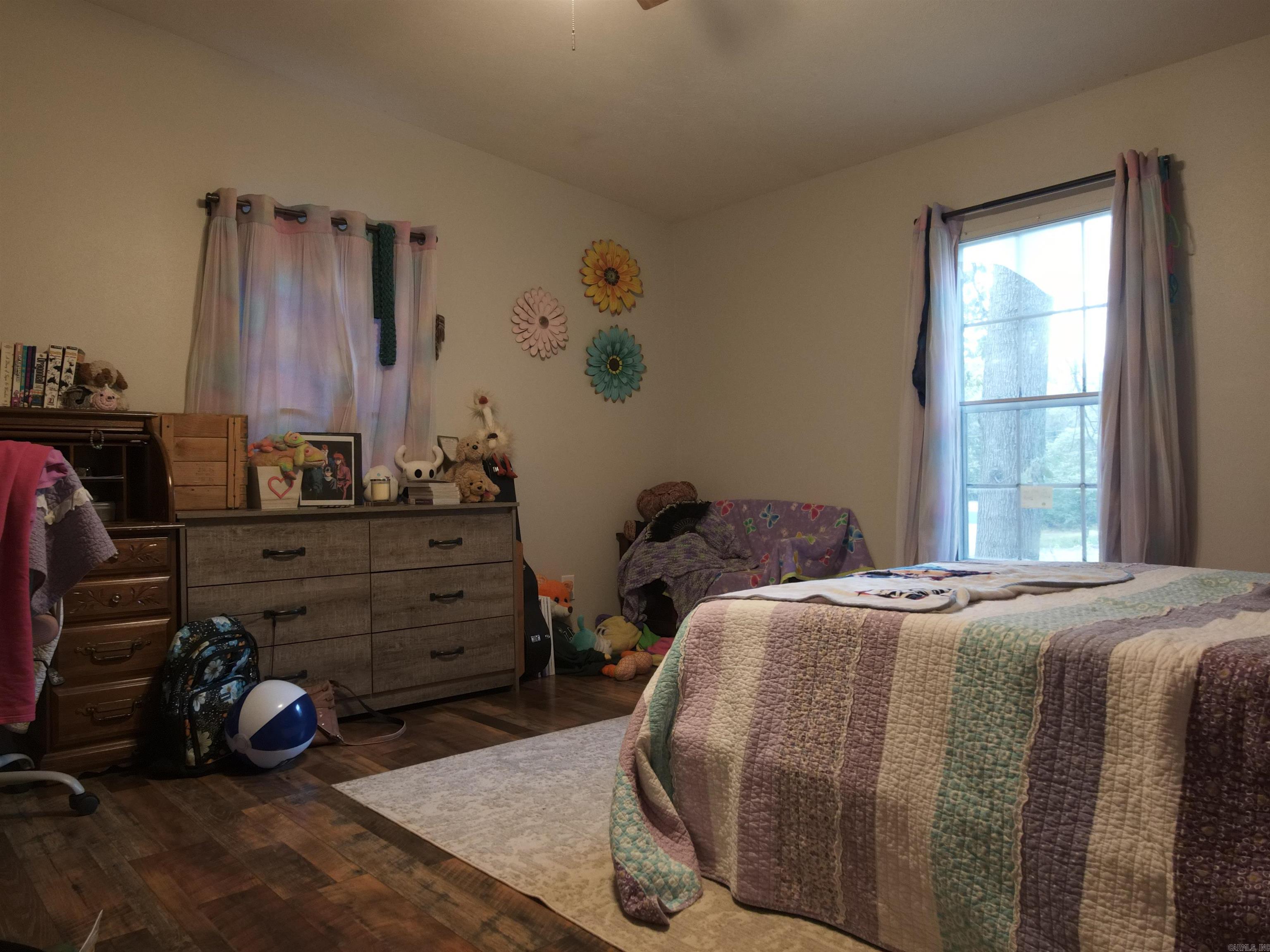 FAWNDALE - Residential