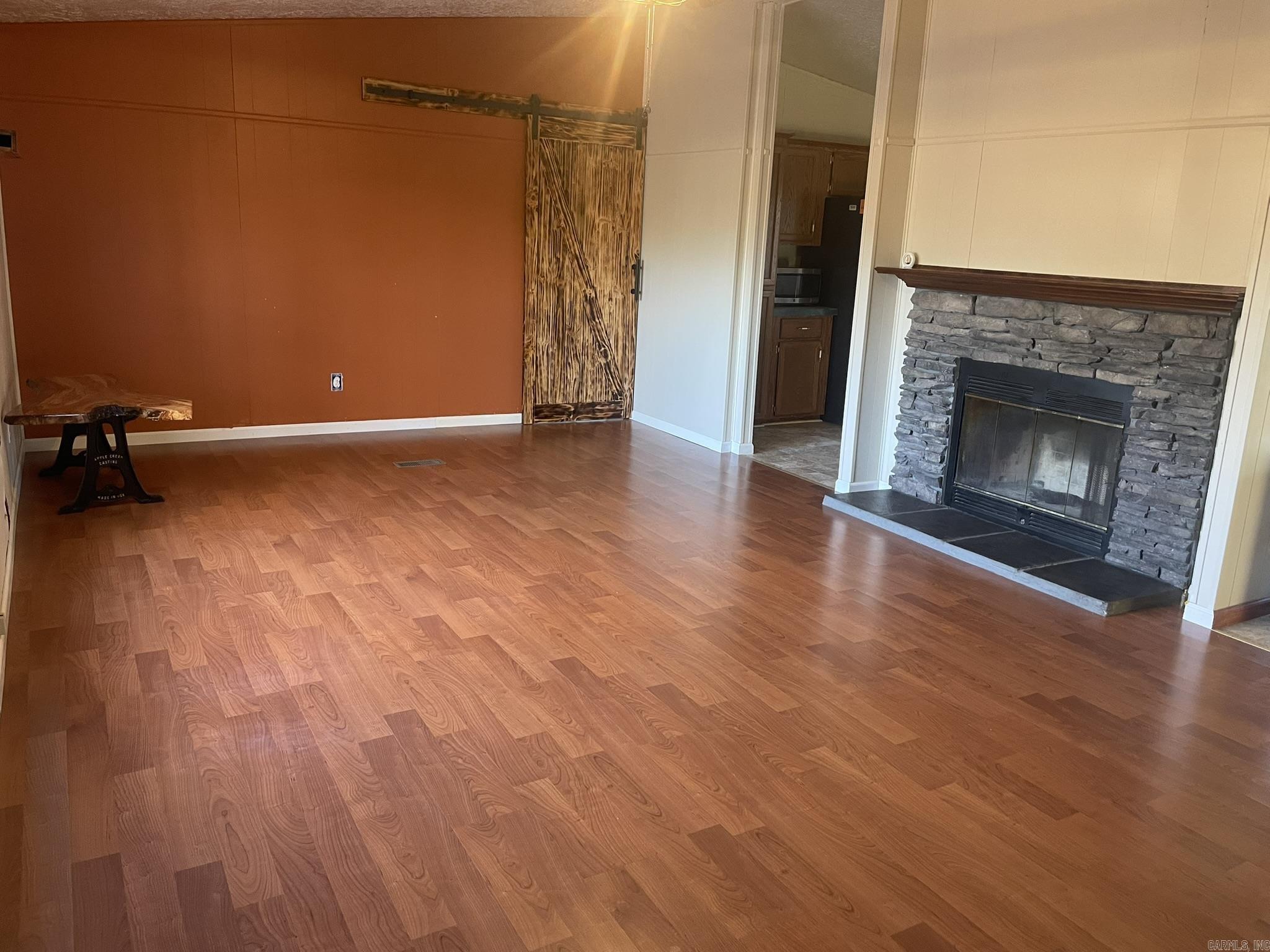 FAWNDALE - Residential