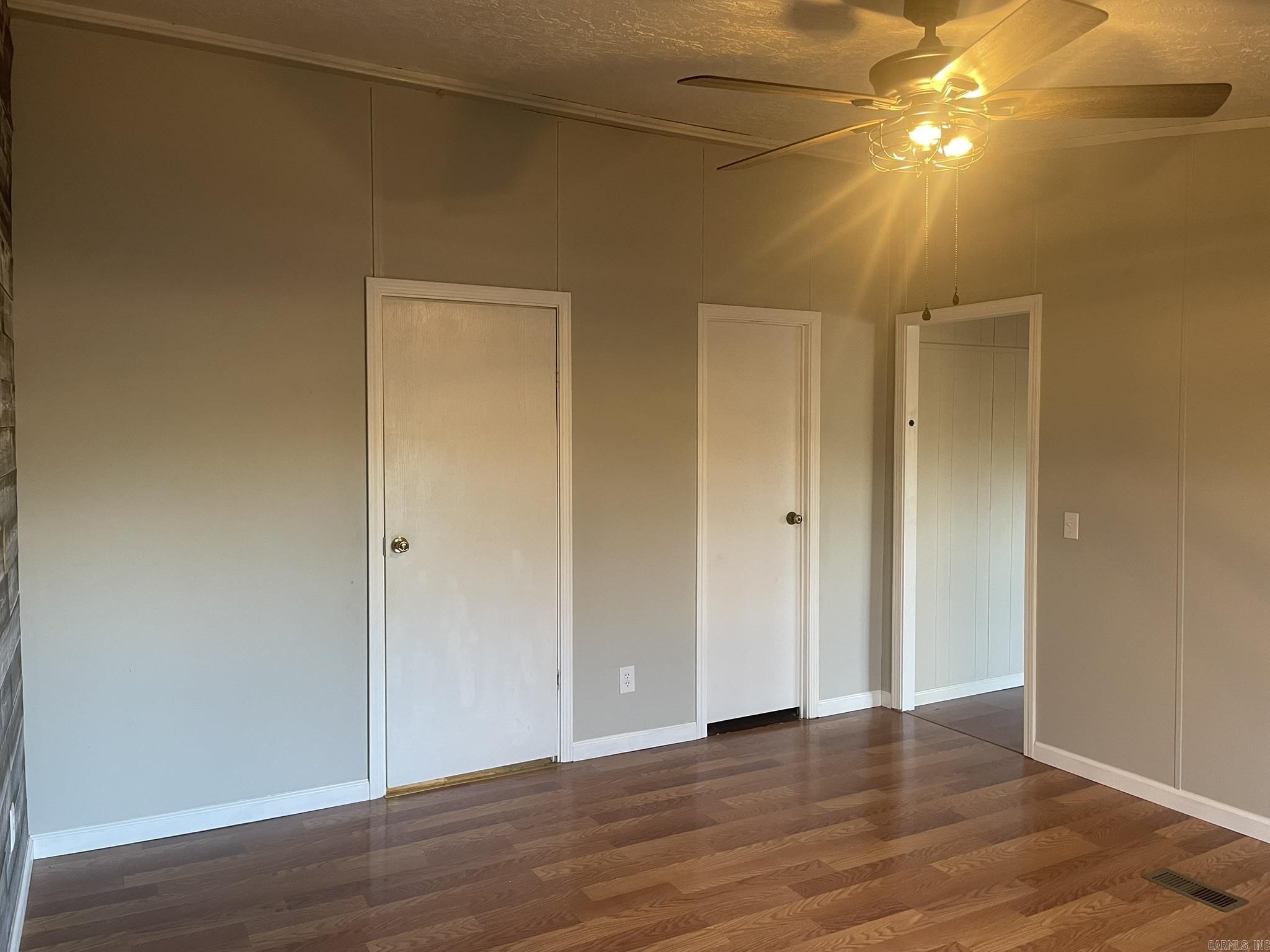 FAWNDALE - Residential