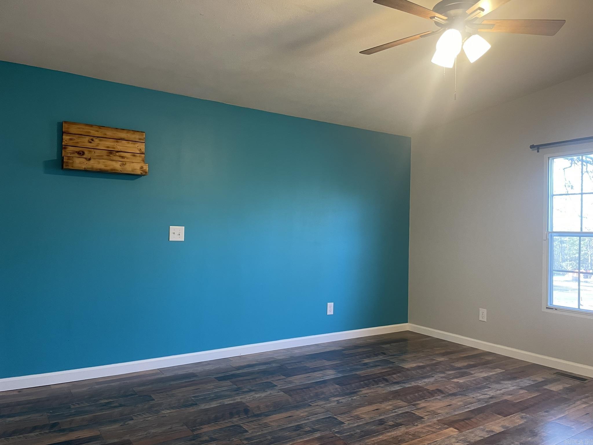 FAWNDALE - Residential