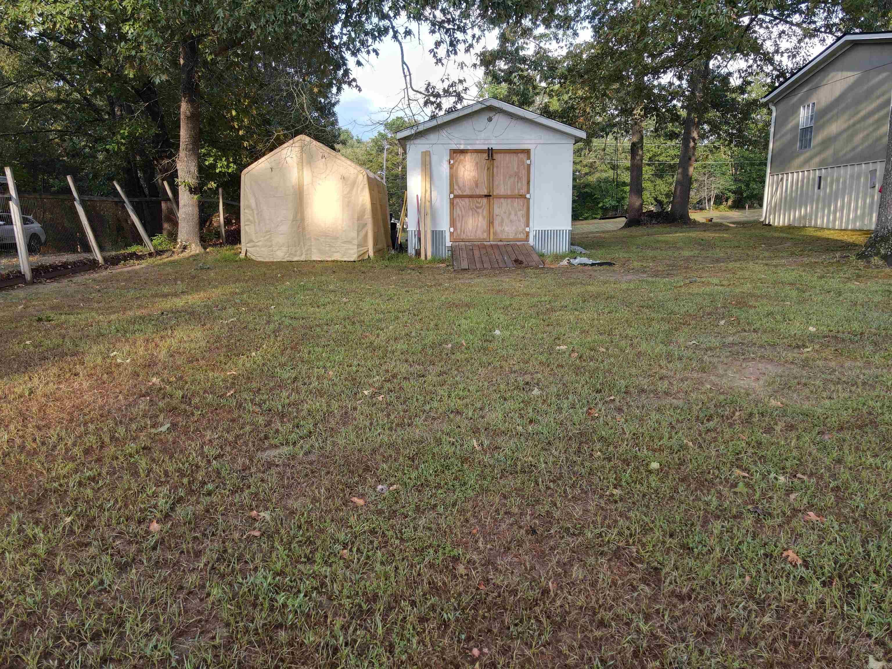 FAWNDALE - Residential