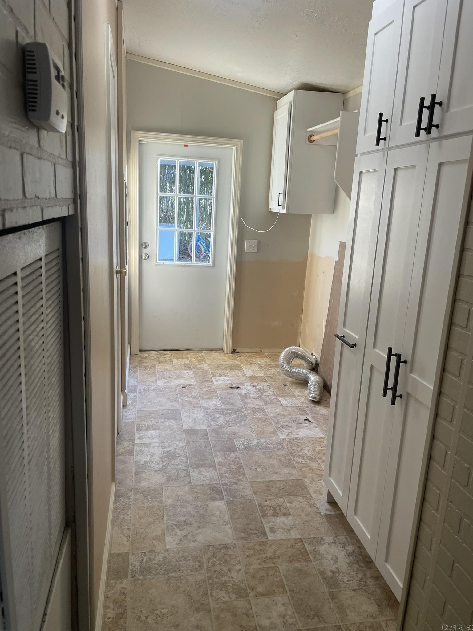 FAWNDALE - Residential