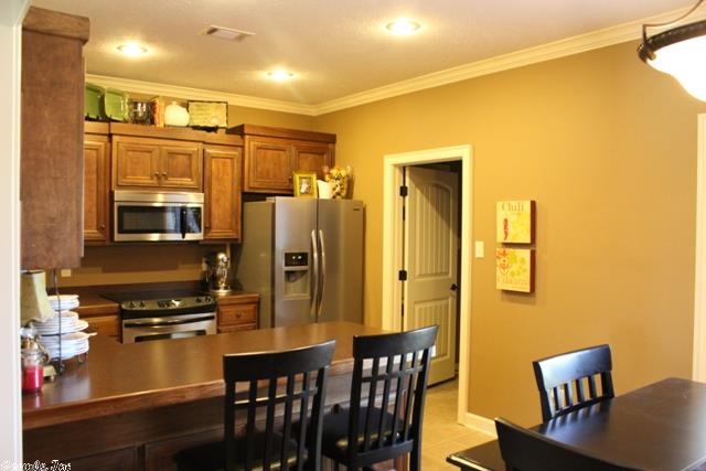 Oak Tree - Residential