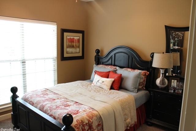 Oak Tree - Residential