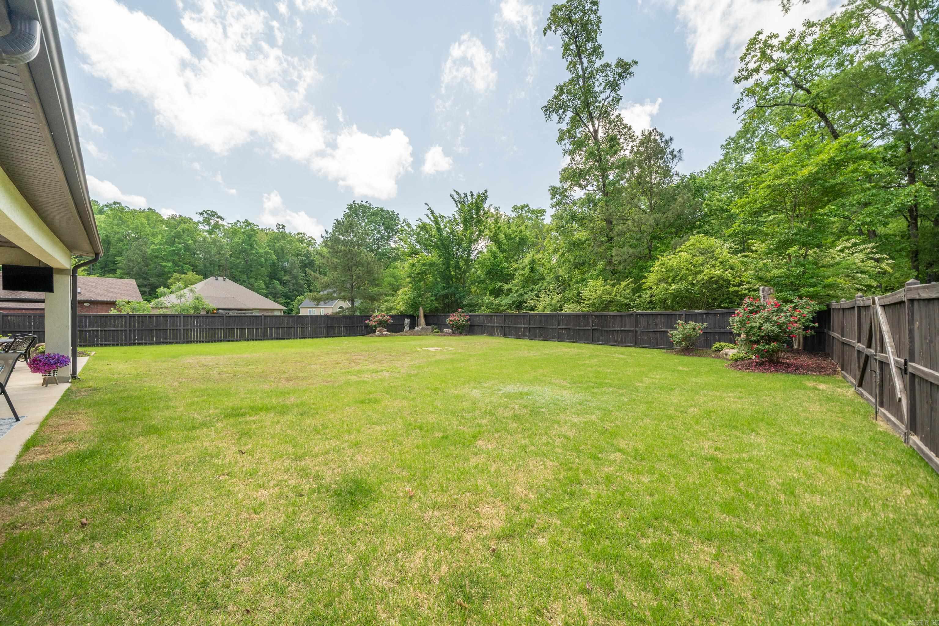 HUNTERS COVE - Residential