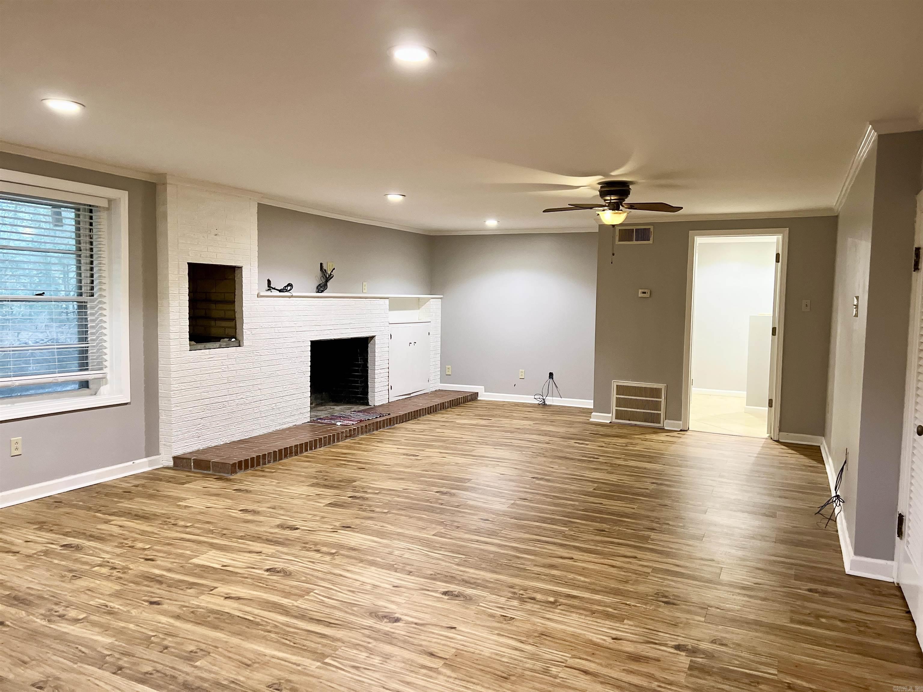 Mellors 3rd - Residential