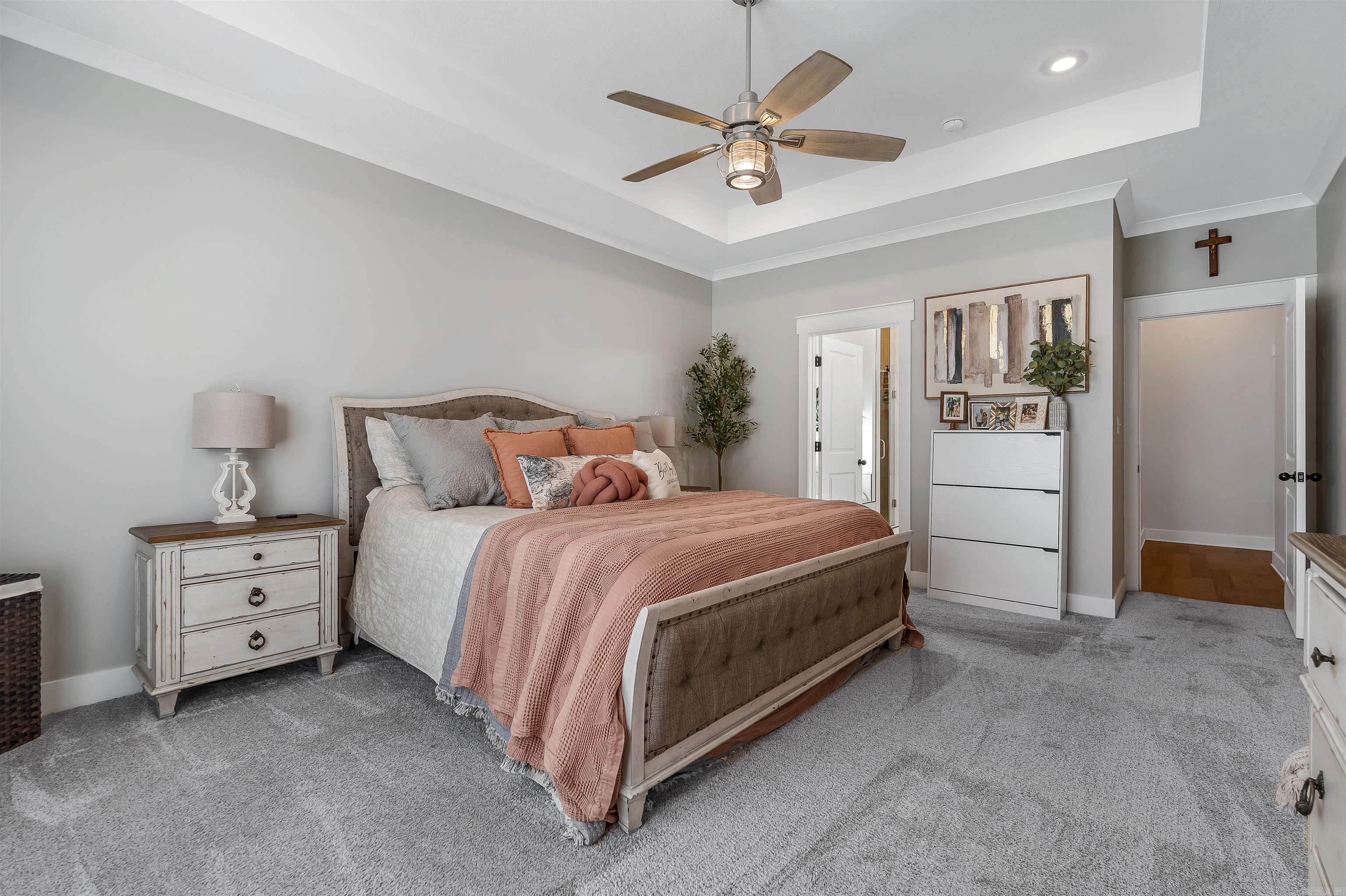 VALLEY VIEW MANOR - Residential