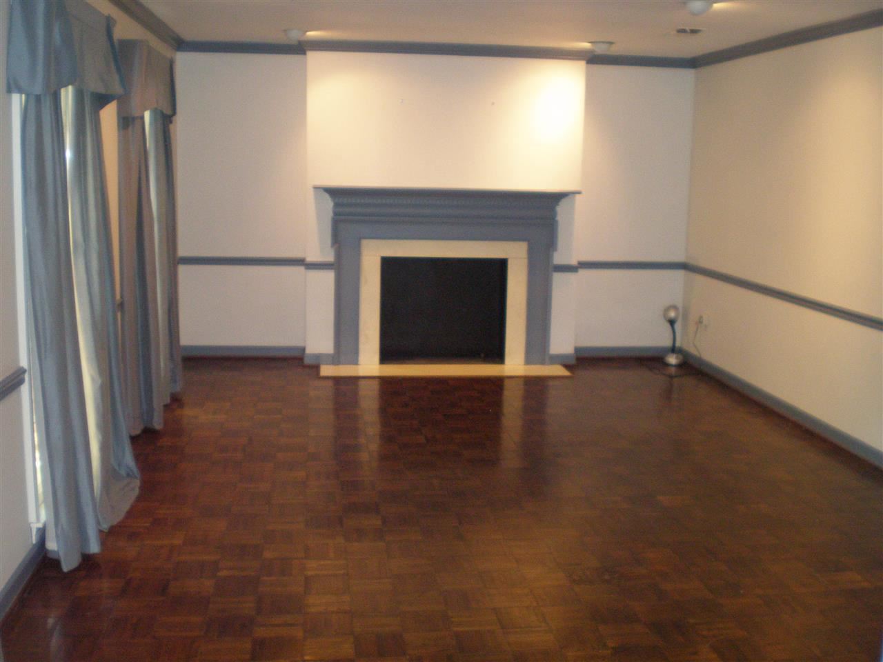 PLEASANT VALLEY - Residential