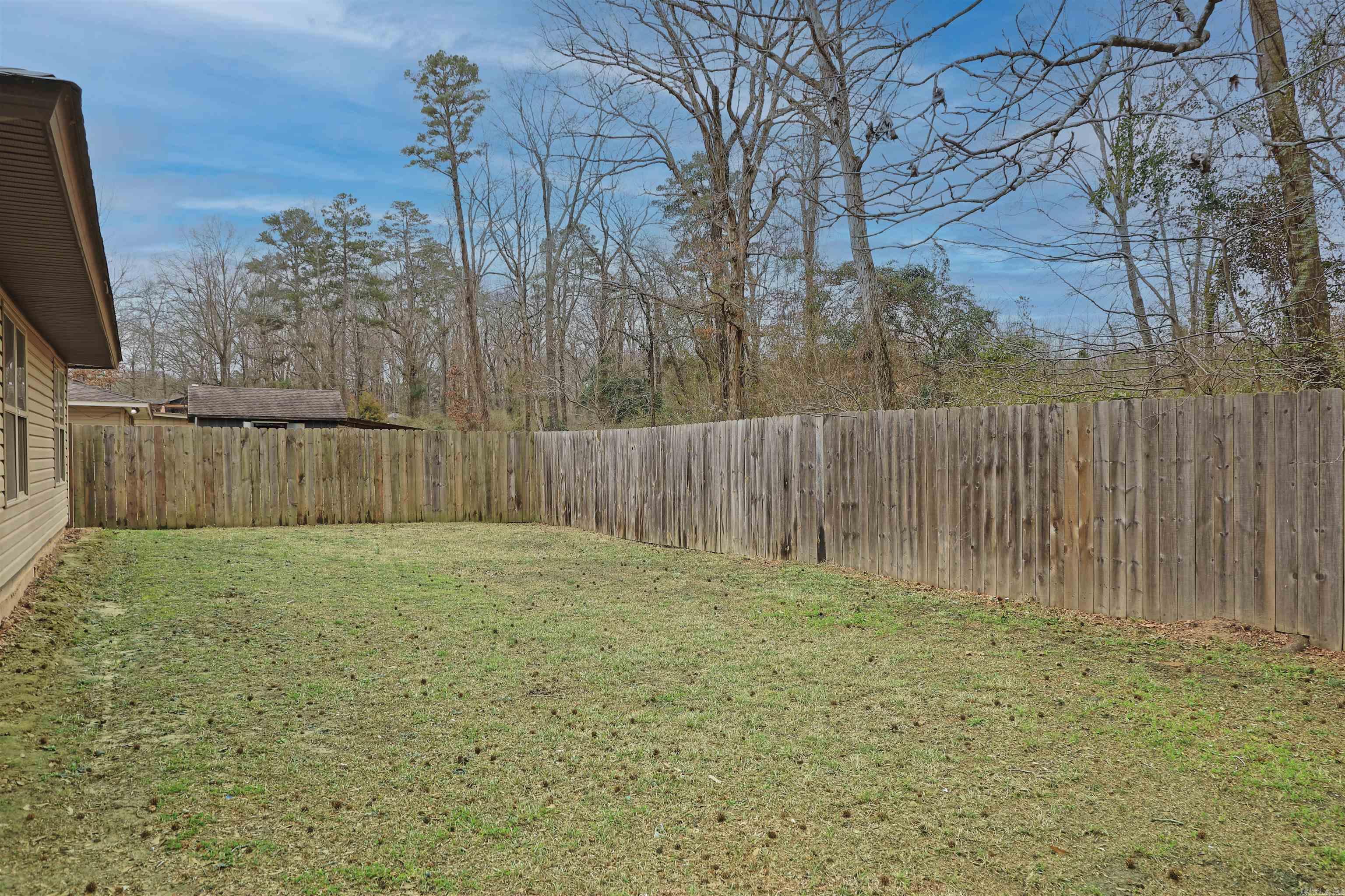 TANGLEWOOD HTS - Residential