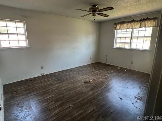 Twin Lakes - Residential