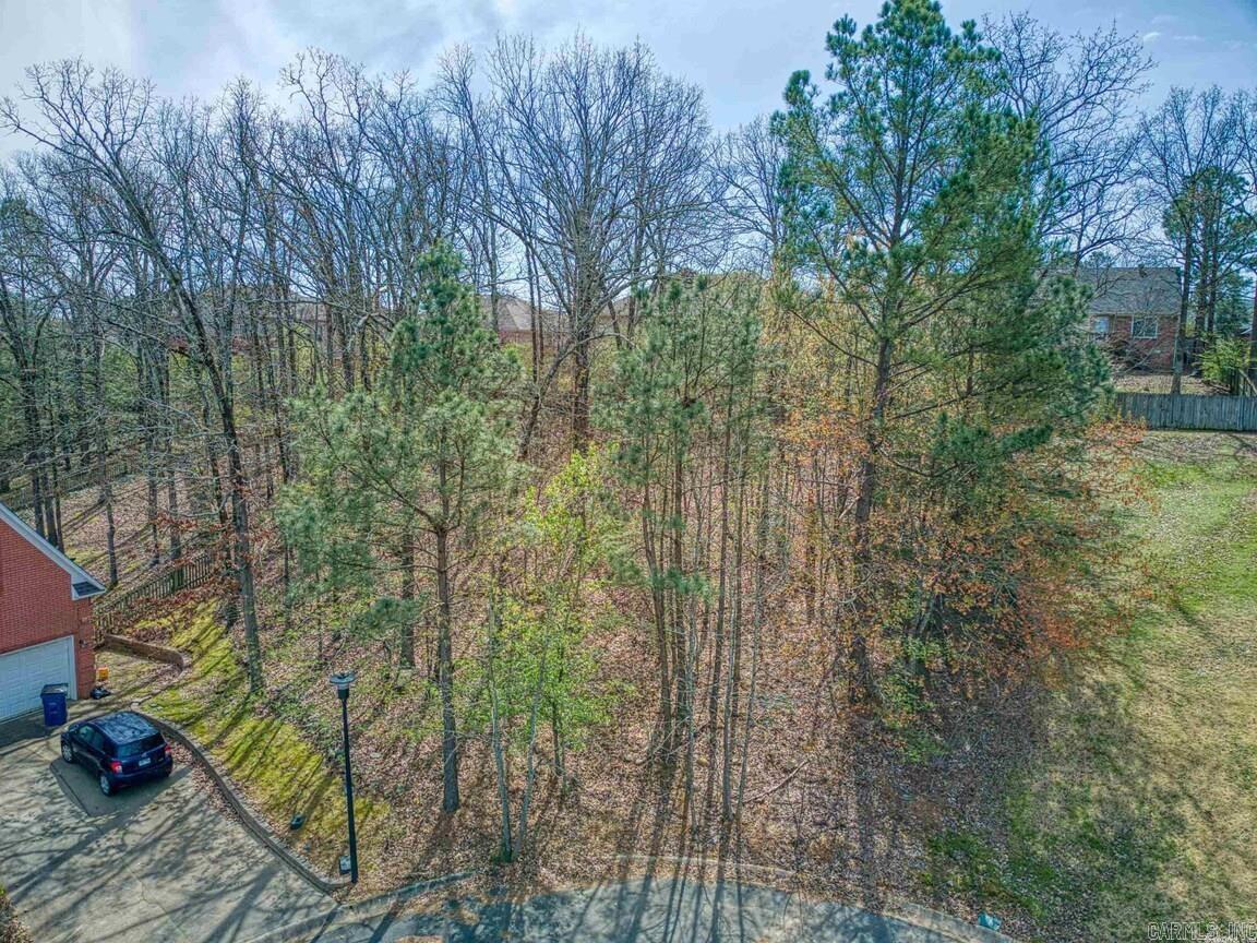 COUNTRY CLUB OF ARK THE - Land