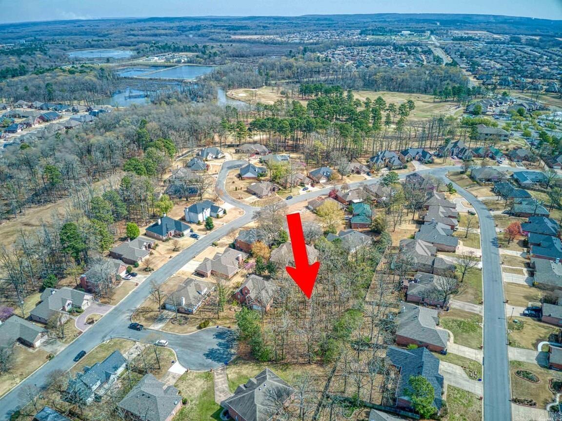 COUNTRY CLUB OF ARK THE - Land