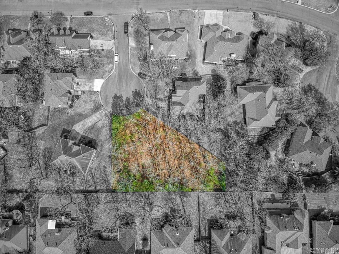 COUNTRY CLUB OF ARK THE - Land