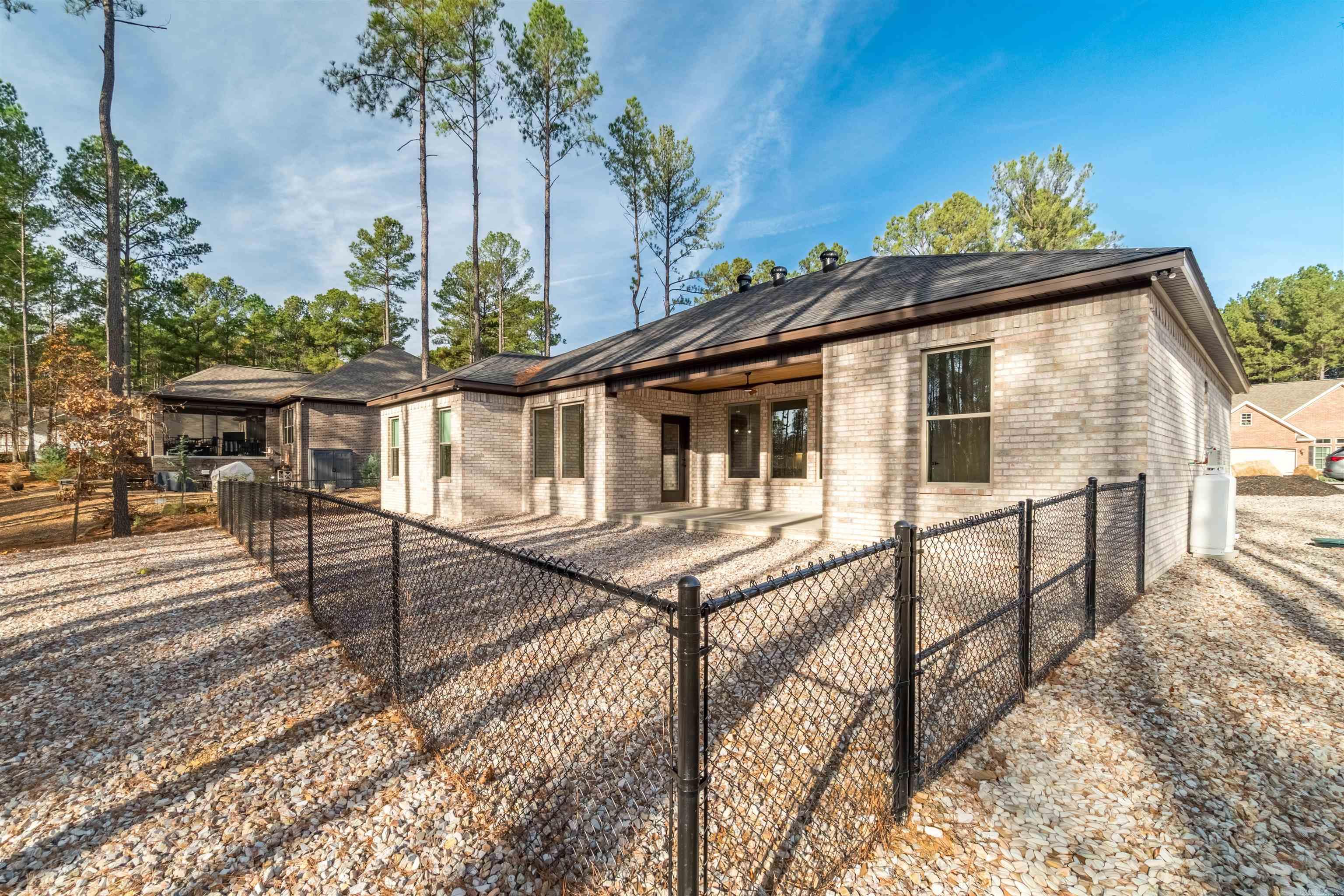 Isabella - Residential