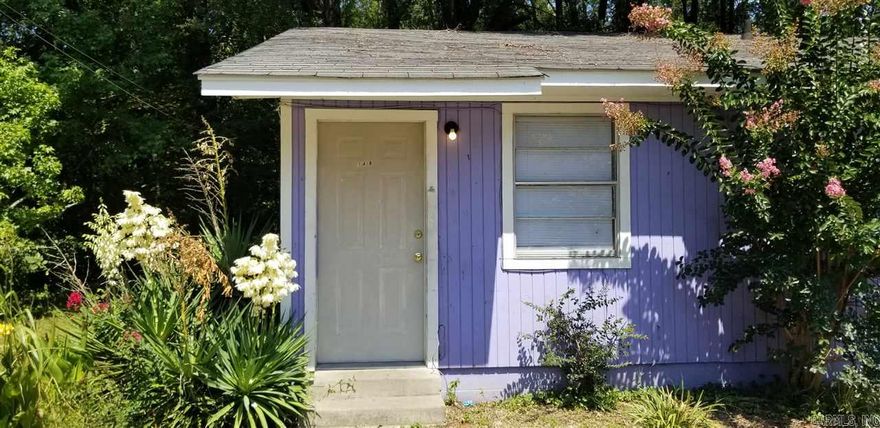 2 bedroom 1 bath apartment available. All electric unit. Water/garbage monthly fee of $45. Lease terms 12 months, $425 deposit, $40 application fee. Apply online at c21prjxrentals.com